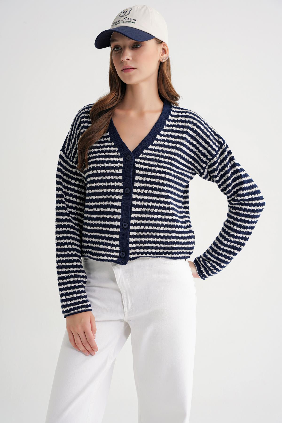 6948 Kadın V Yaka İnce Çizgili Triko Hırka Lacivert