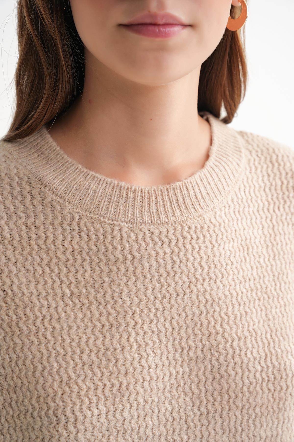 6949 Kadın Bisiklet Yaka İnce Örgülü Triko Kazak Bej