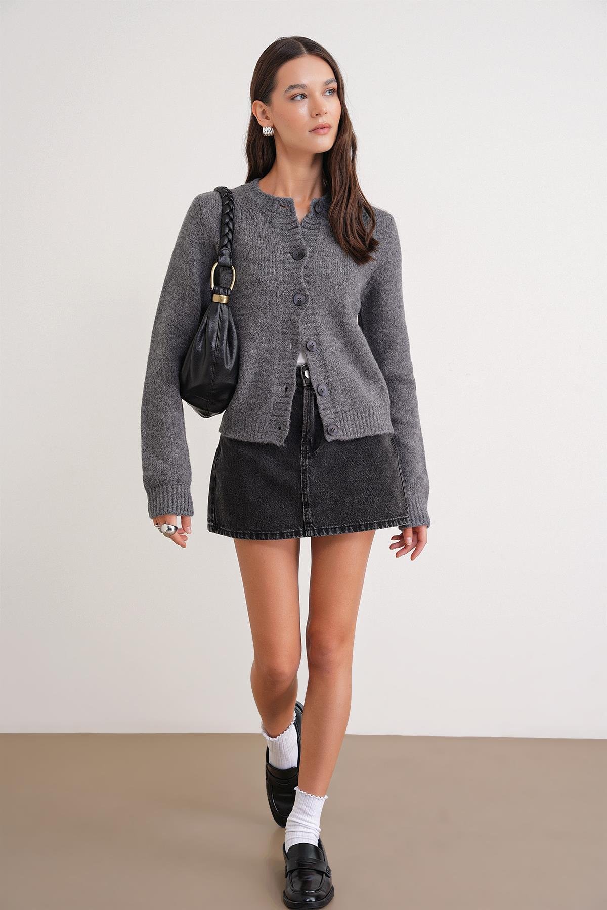 6951 Kadın Bisiklet Yaka Düğmeli Triko Kısa Hırka Antrasit