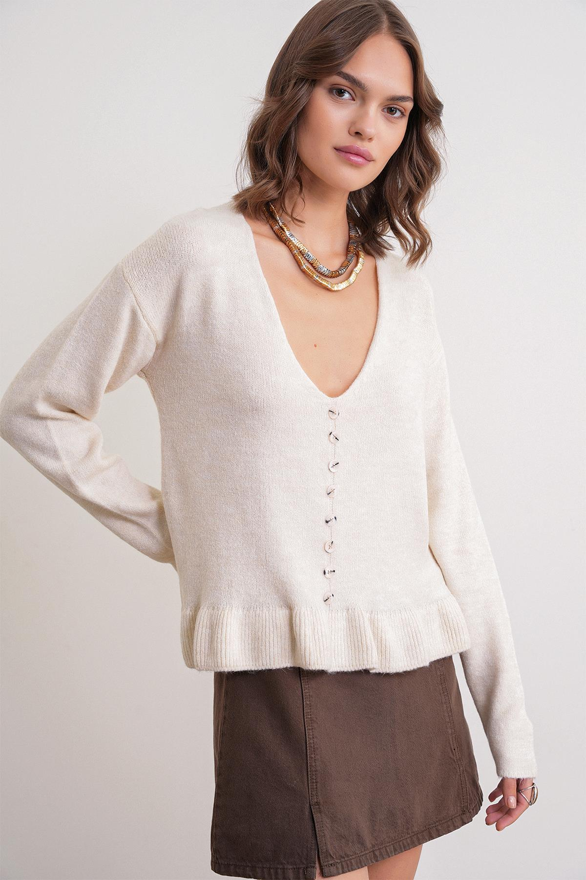 6954 Fırfır Detaylı Kazak Naturel