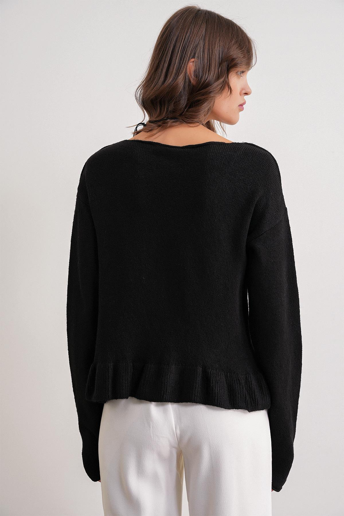 6954 Fırfır Detaylı Kazak Siyah