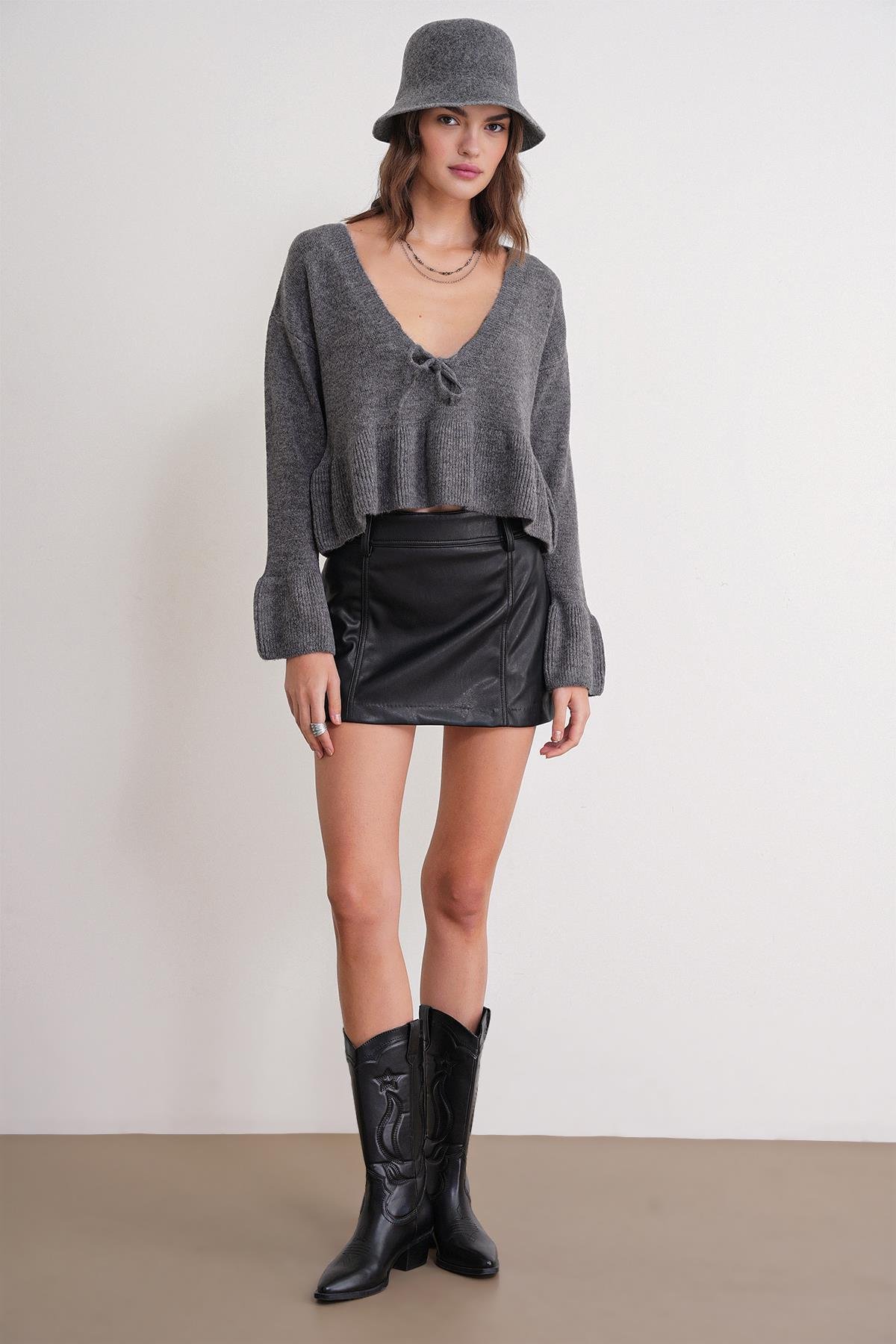 6955 Kadın Fırfırlı Triko Kazak Antrasit