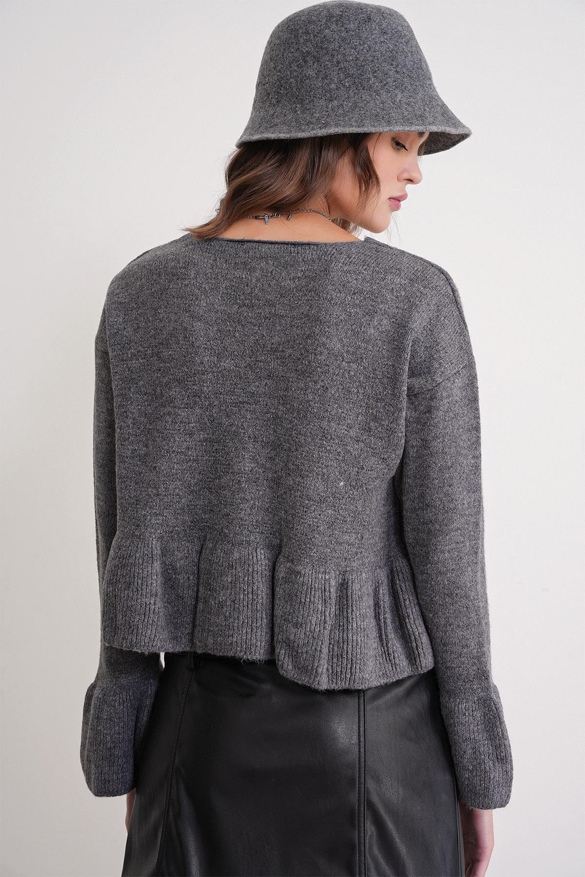 6955 Kadın Fırfırlı Triko Kazak Antrasit