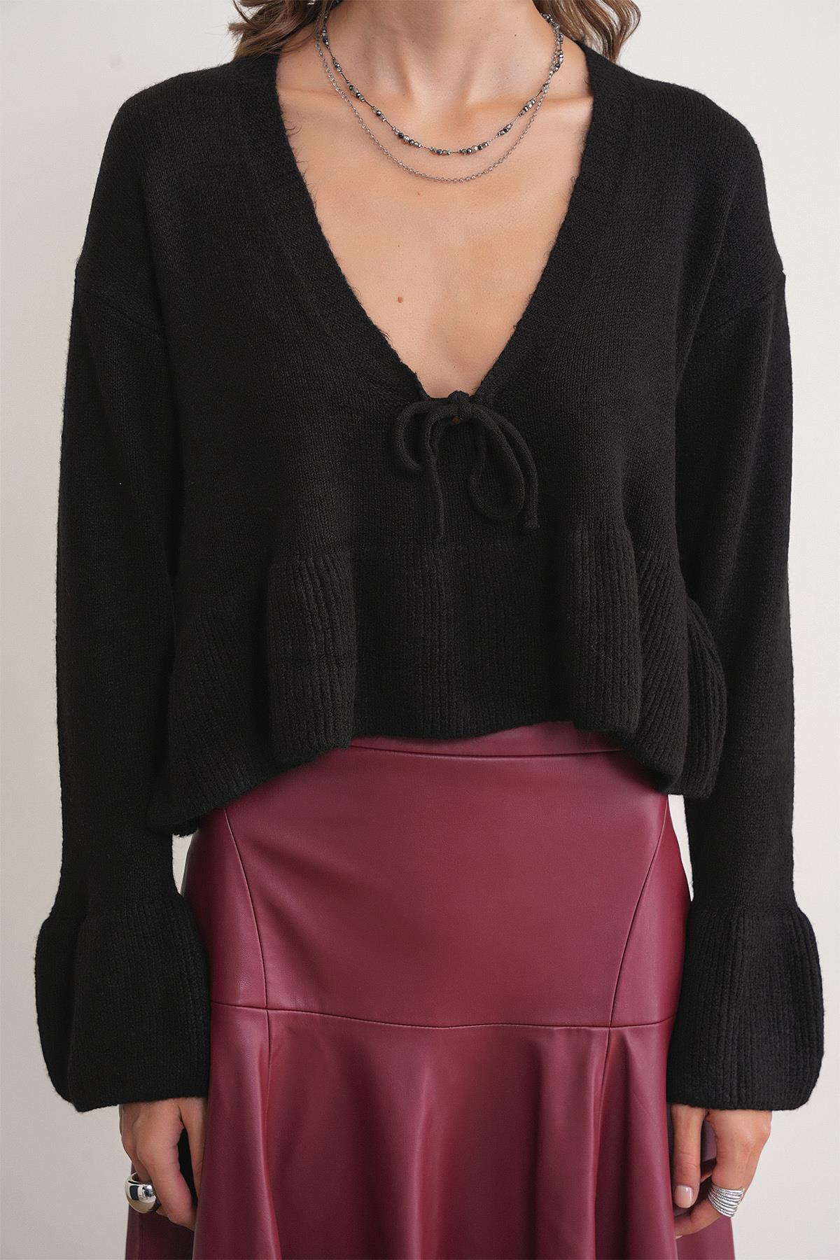 6955 Kadın Fırfırlı Triko Kazak Siyah