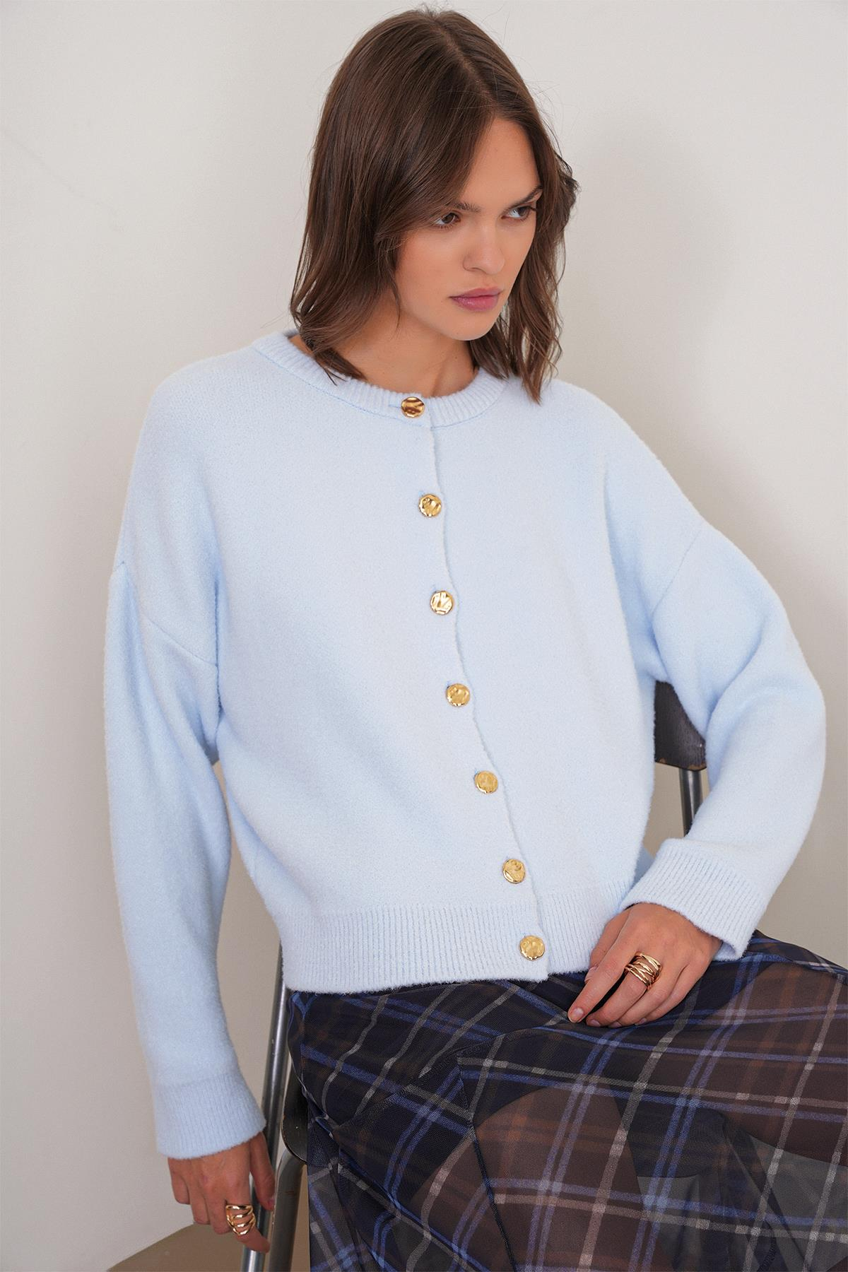 6956 Kadın Taş Düğme Detaylı Triko Hırka Bebe Mavi