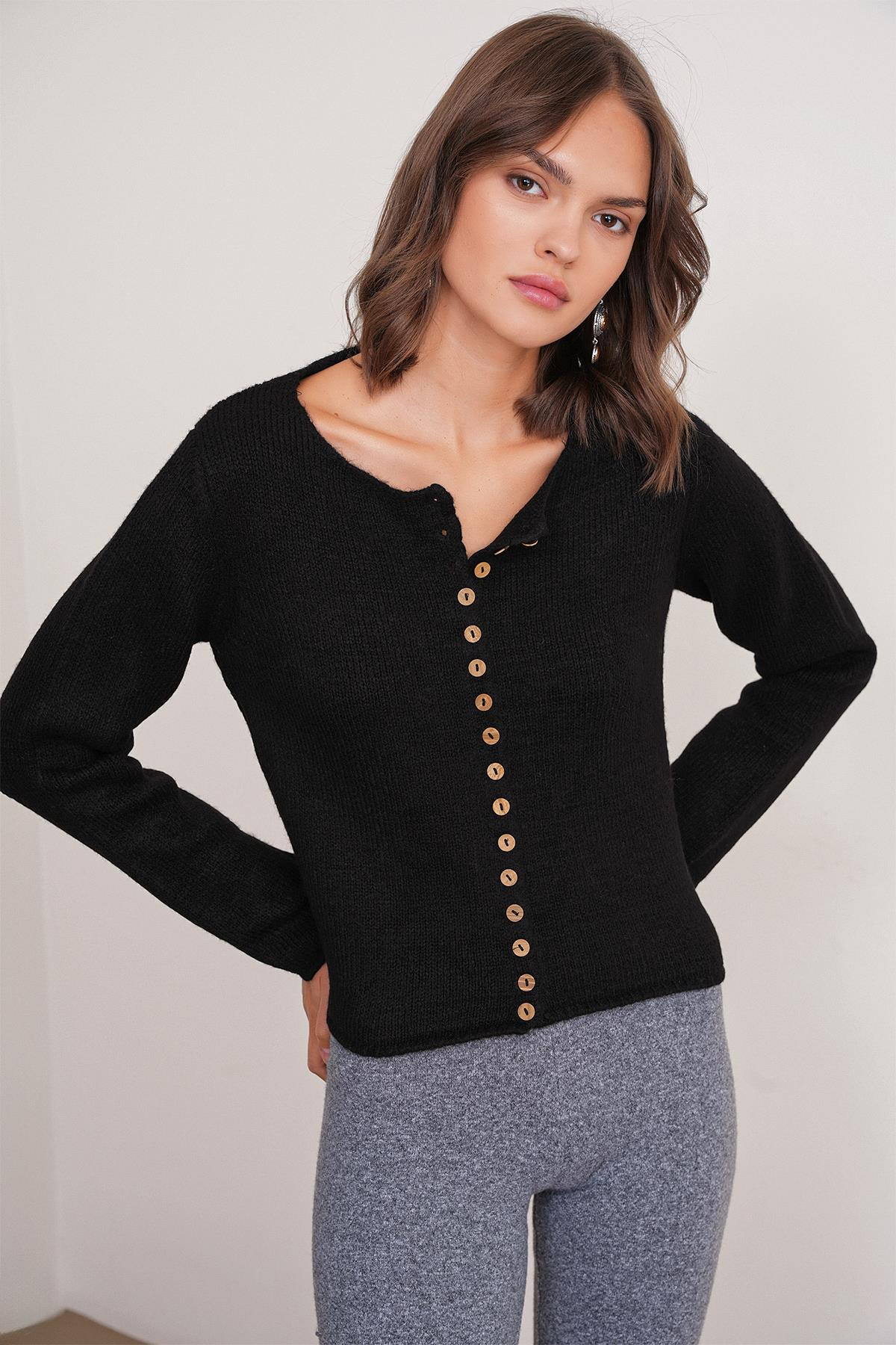 6957 Kadın Düğmeli Bisiklet Yaka Triko Hırka Siyah