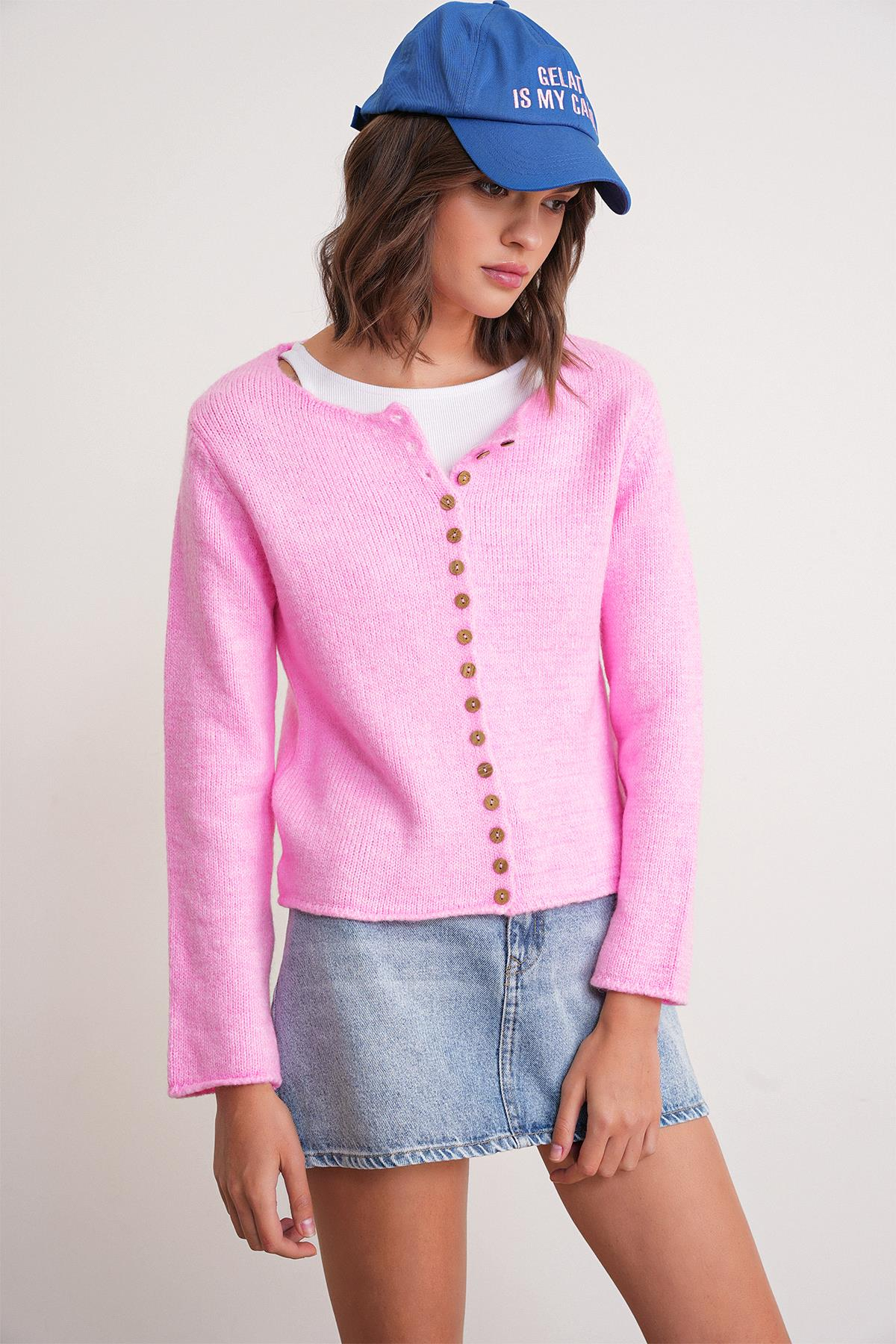 6957 Kadın Düğmeli Bisiklet Yaka Triko Hırka Pembe