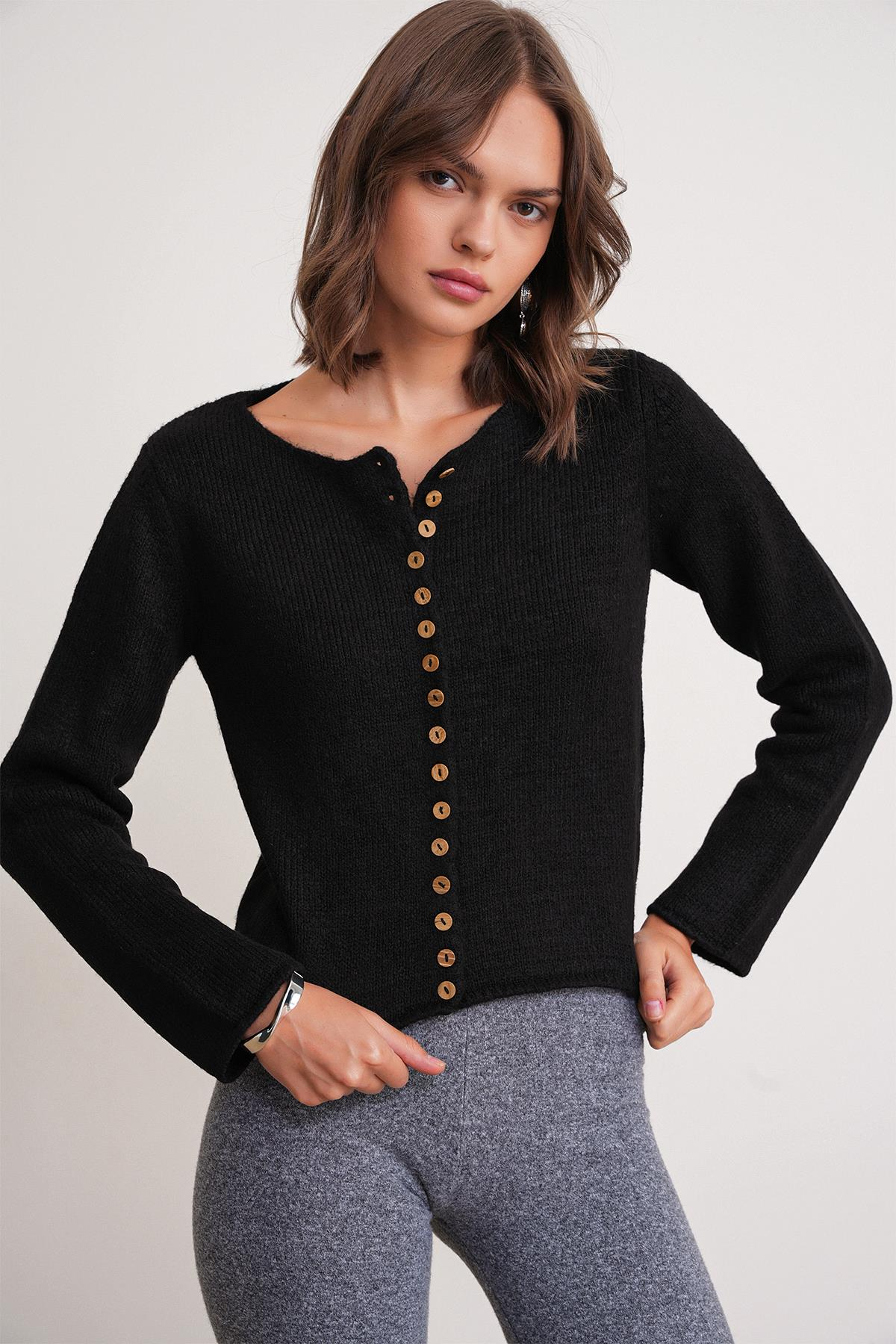 6957 Kadın Düğmeli Bisiklet Yaka Triko Hırka Siyah