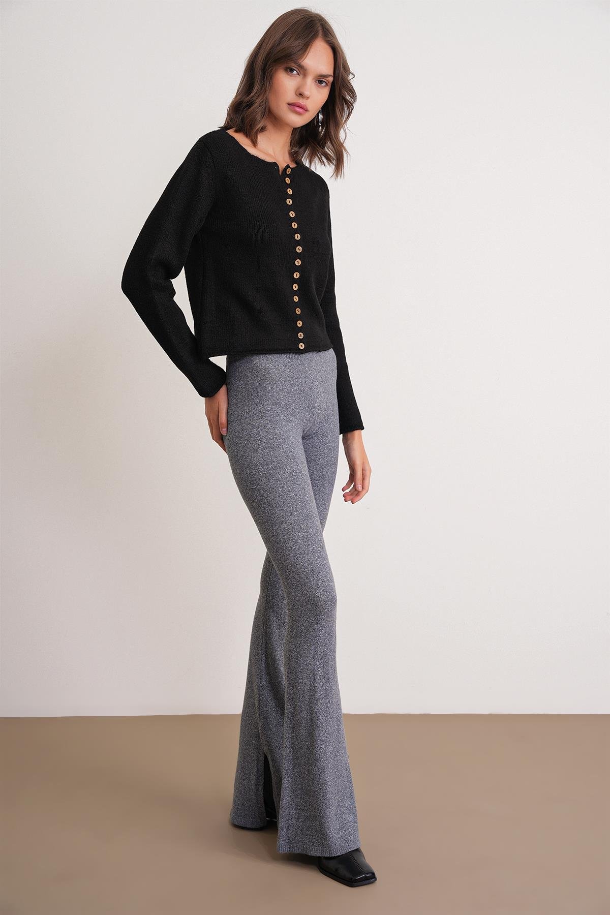 6957 Kadın Düğmeli Bisiklet Yaka Triko Hırka Siyah