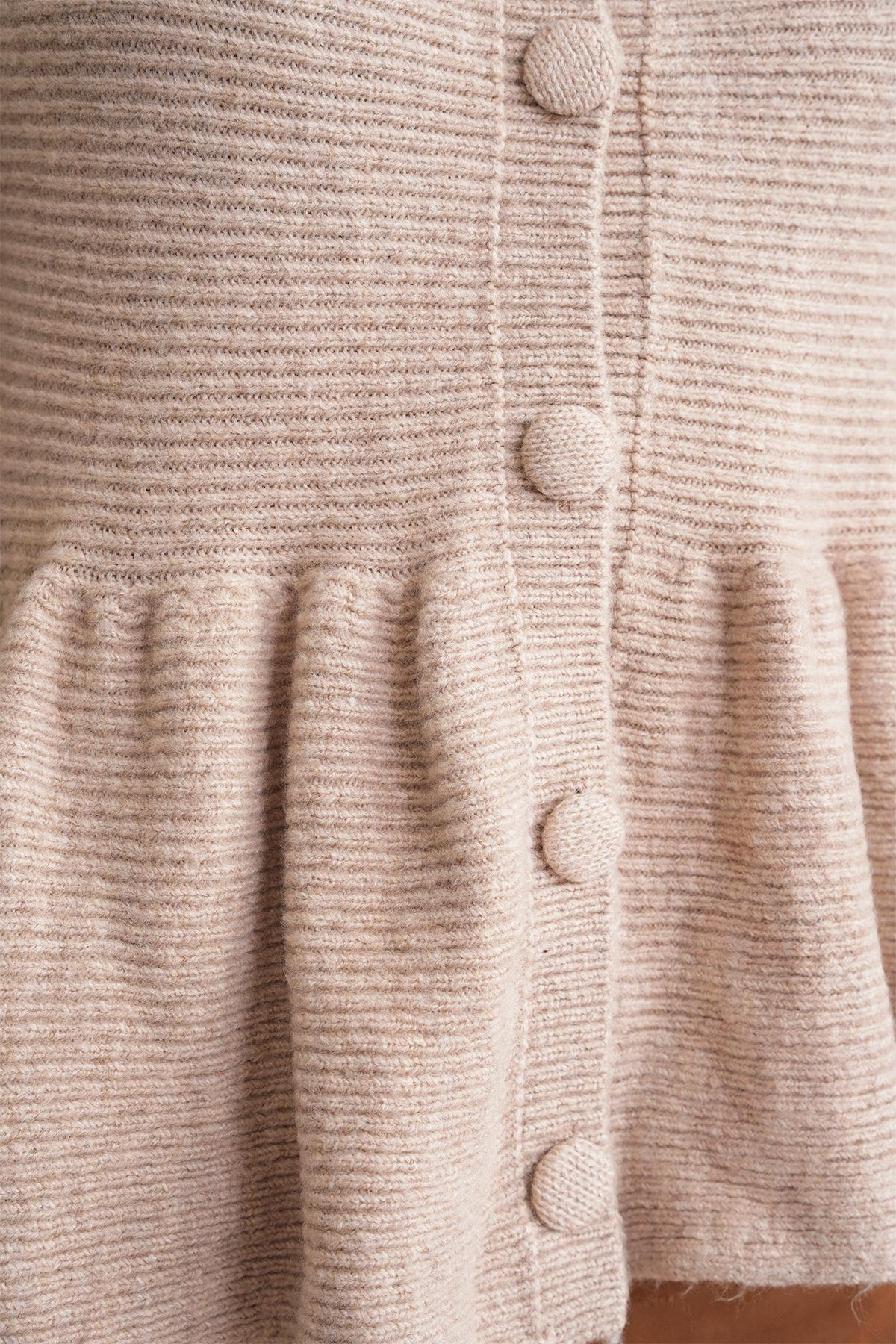 6958 Kadın Triko Peplum Hırka Bej