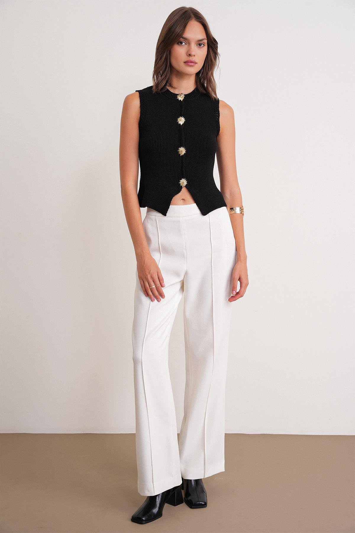 6962 Kadın Gold Düğmeli Triko Yelek Siyah