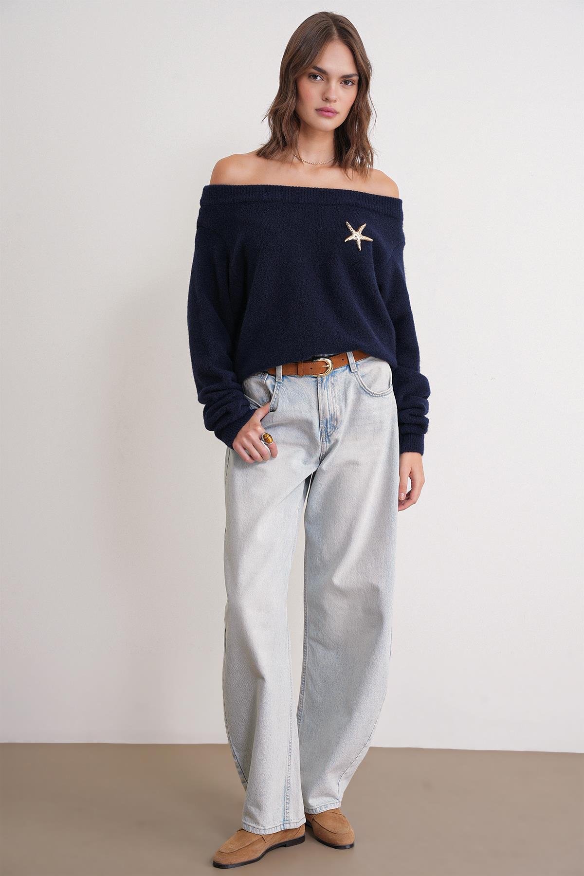 6963 Kadın Kayık Yaka Yün Karışımlı Premium Triko Kazak Lacivert