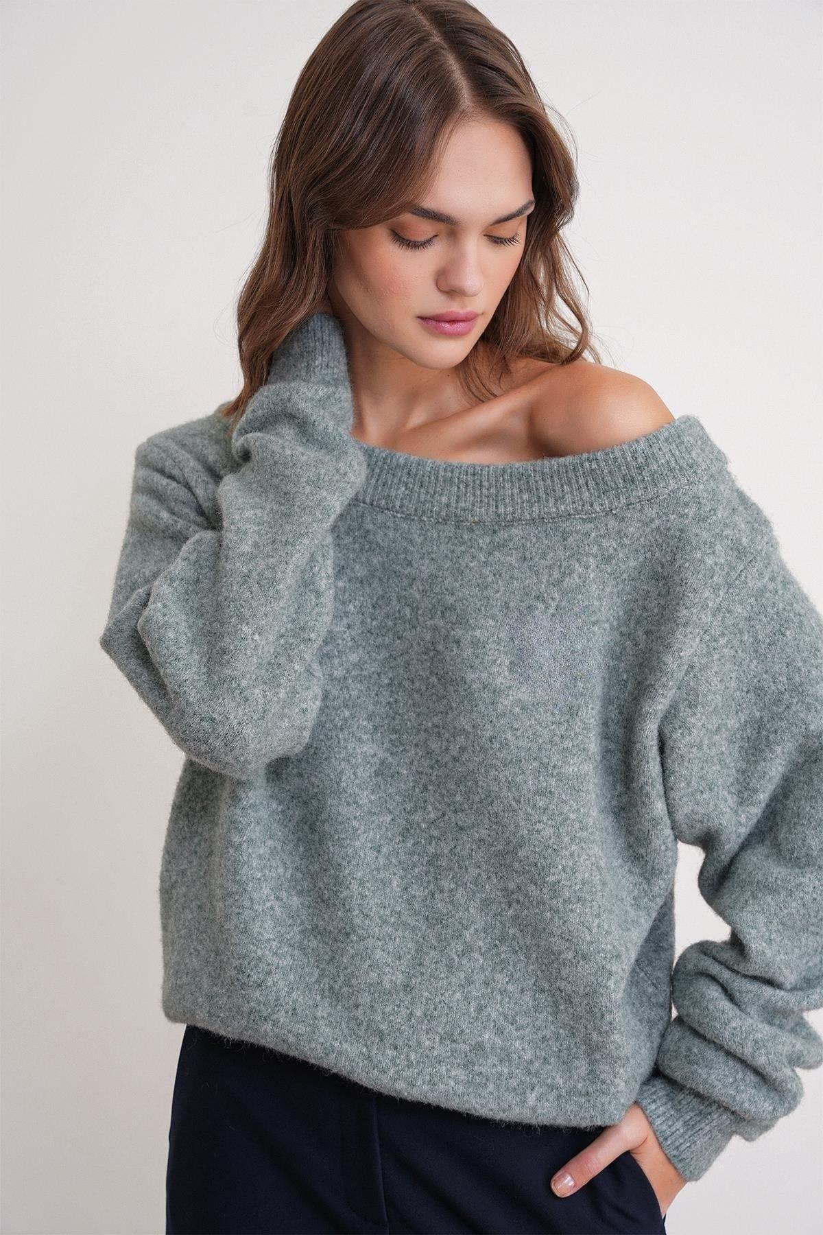 69633 Kadın Kayık Yaka Yün Karışımlı Premium Triko Kazak Çağla