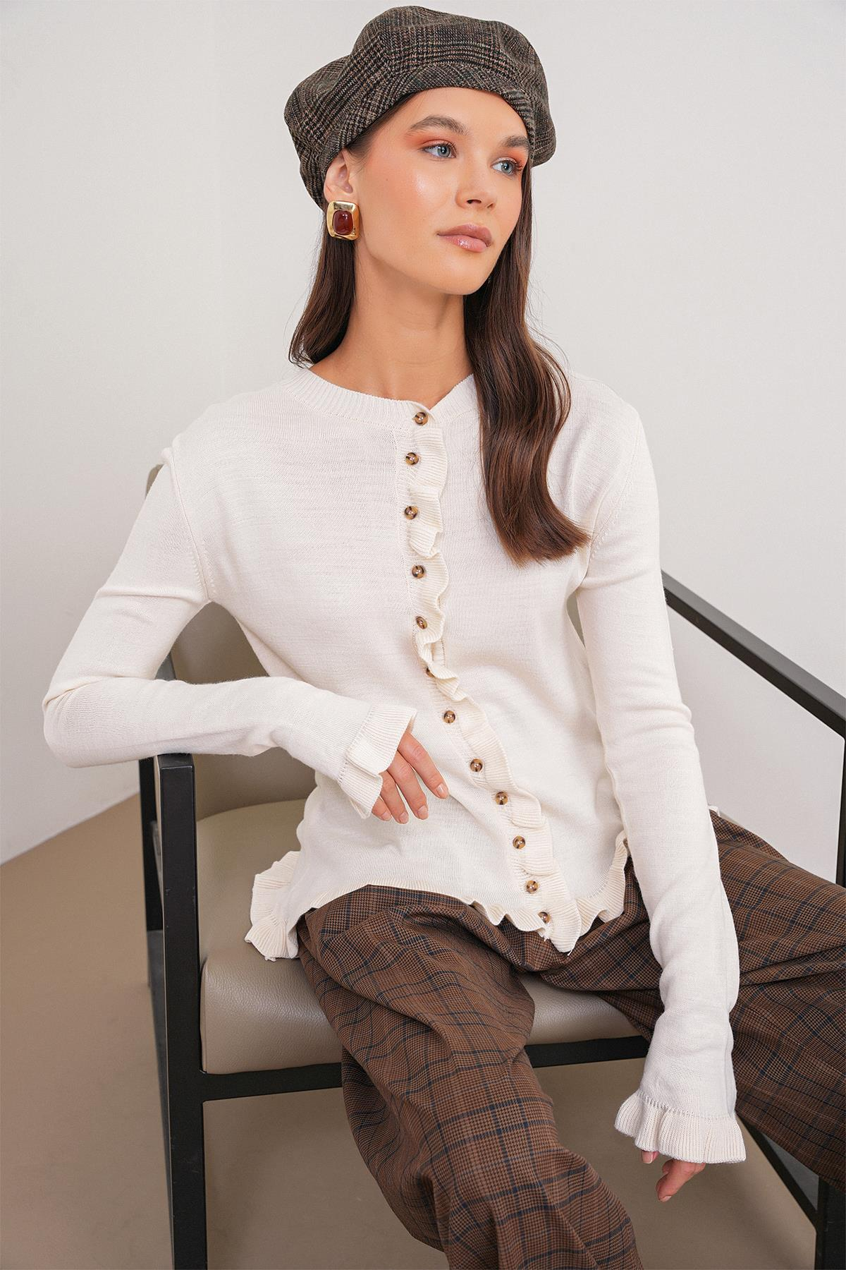 6964 Fırfırlı Düğmeli Hırka Naturel