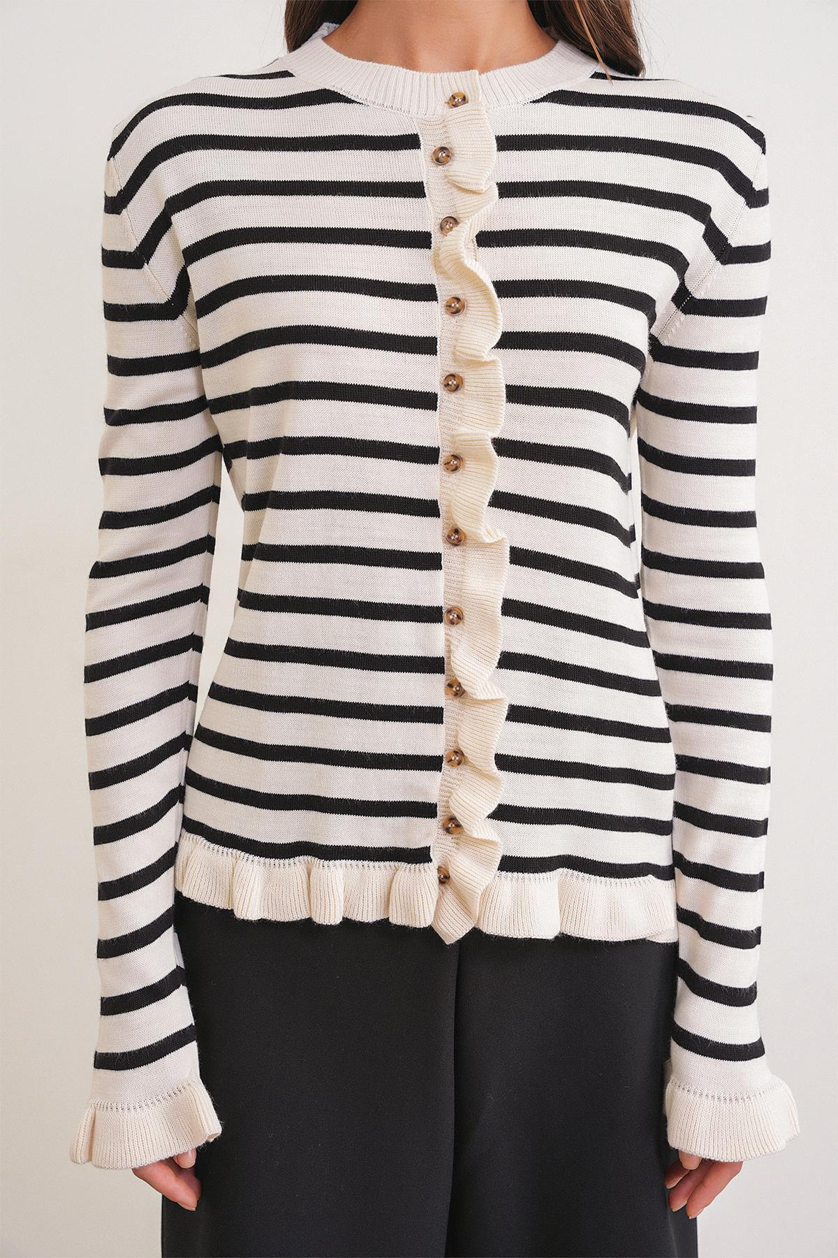 6965 Kadın Fırfır Detaylı Çizgili Triko Hırka Naturel