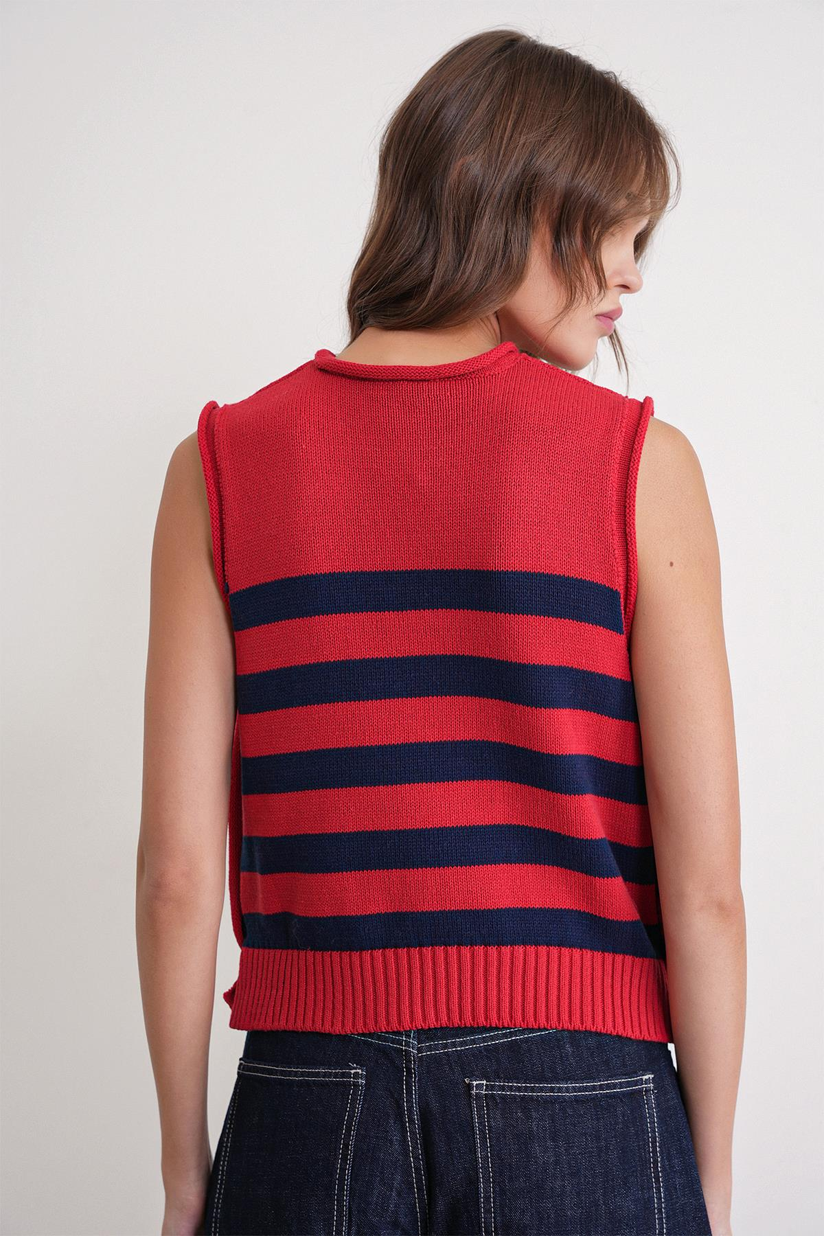 6969 Kadın Yan Düğmeli Triko Top Kırmızı Lacivert