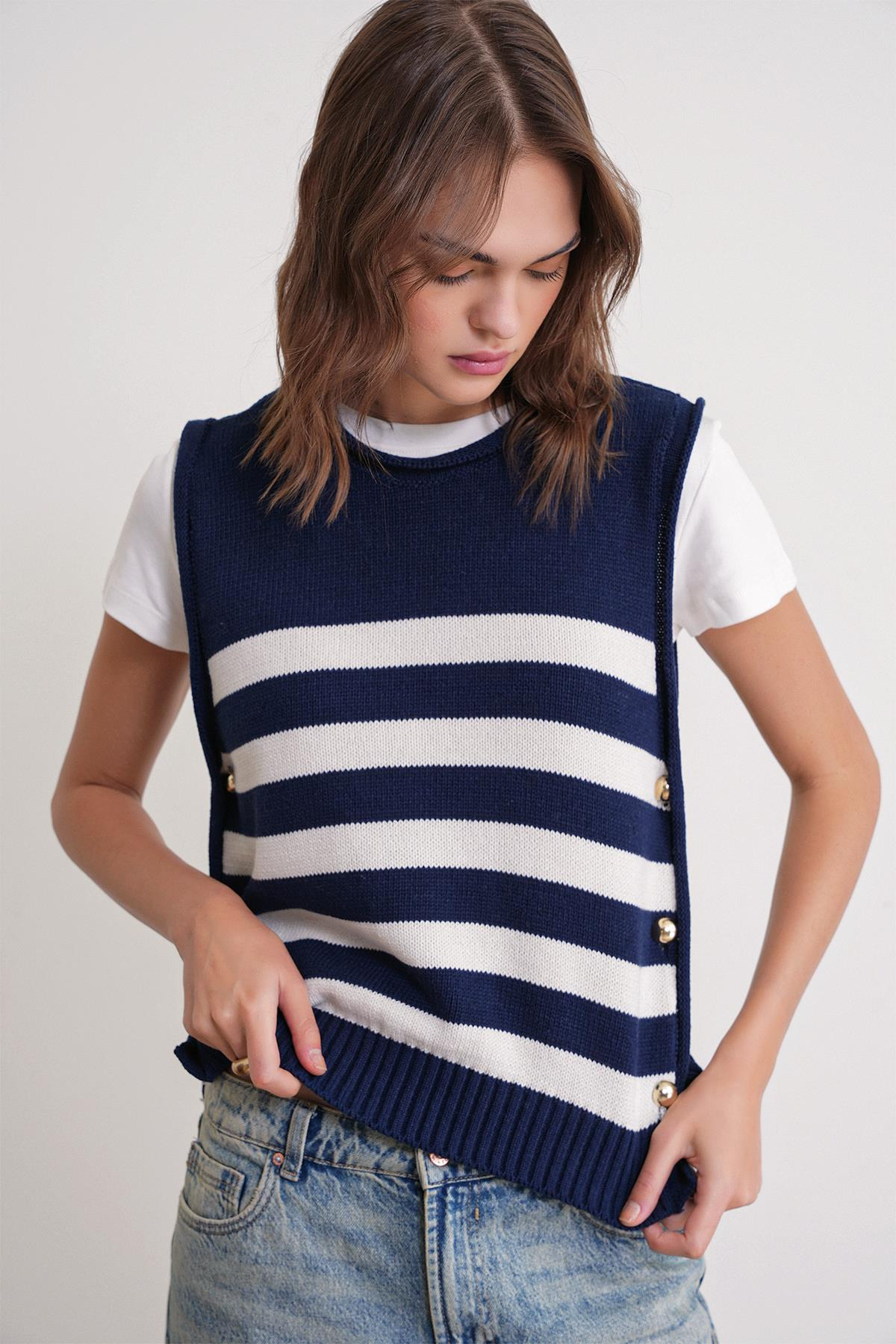 6969 Kadın Yan Düğmeli Triko Top Lacivert Naturel