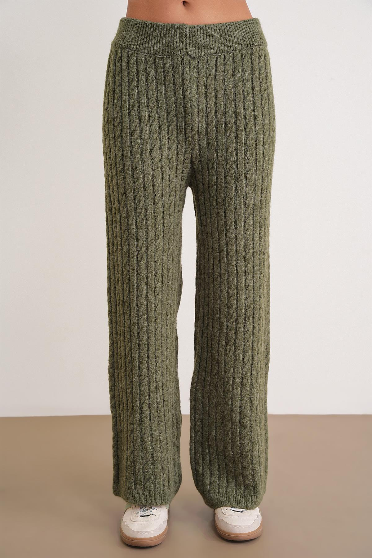 6970 Kadın Saç Örgülü Takım Haki