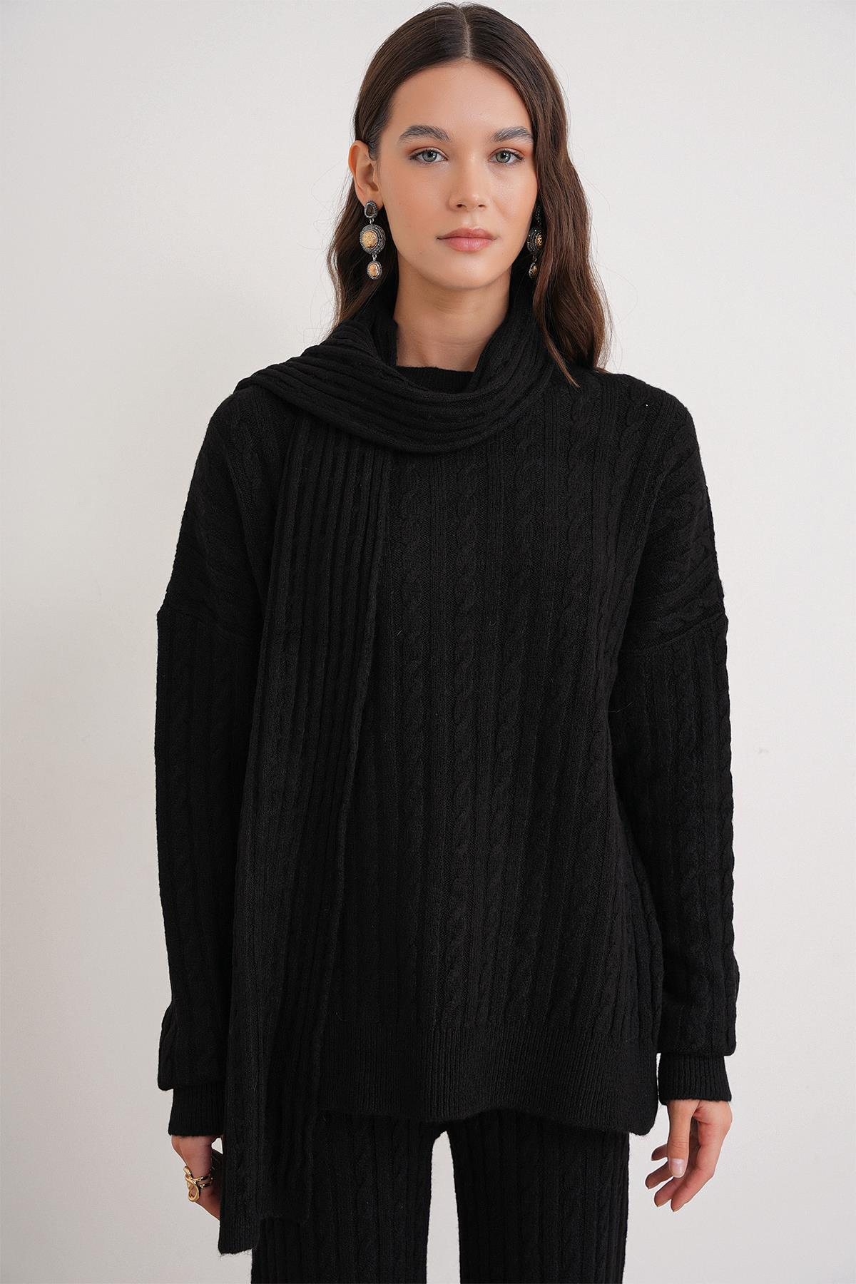 6970 Kadın Saç Örgülü Takım Siyah