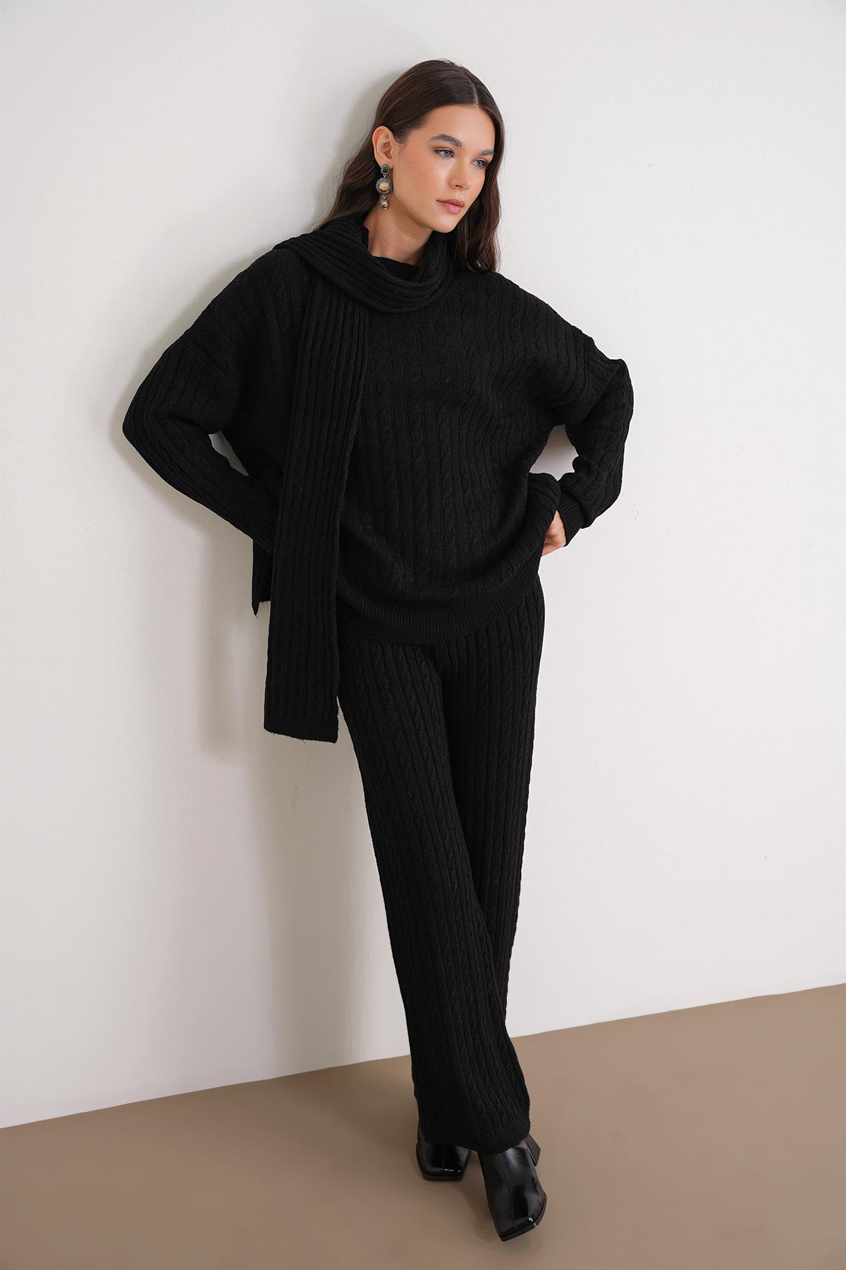 6970 Kadın Saç Örgülü Takım Siyah