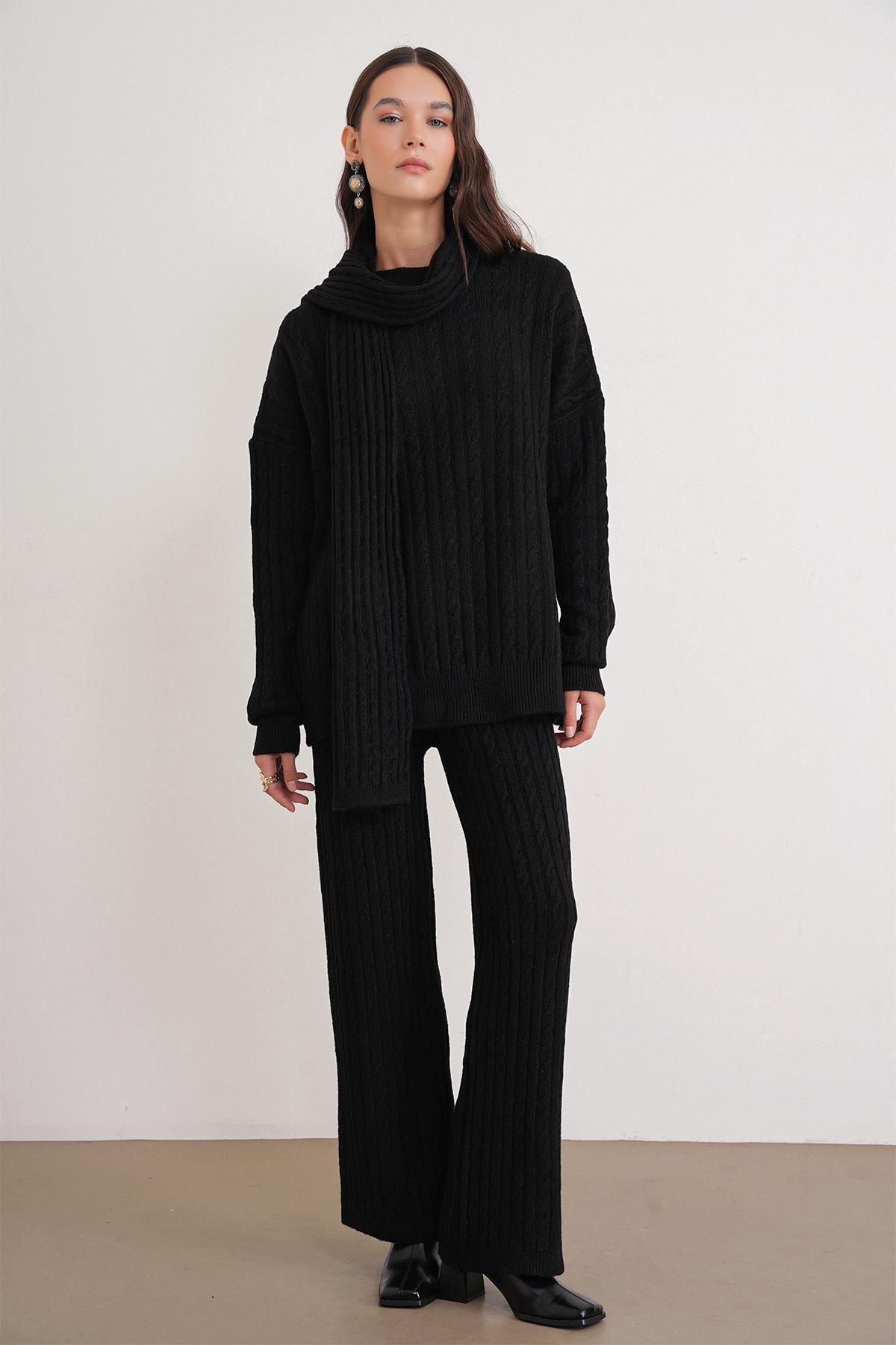 6970 Kadın Saç Örgülü Takım Siyah