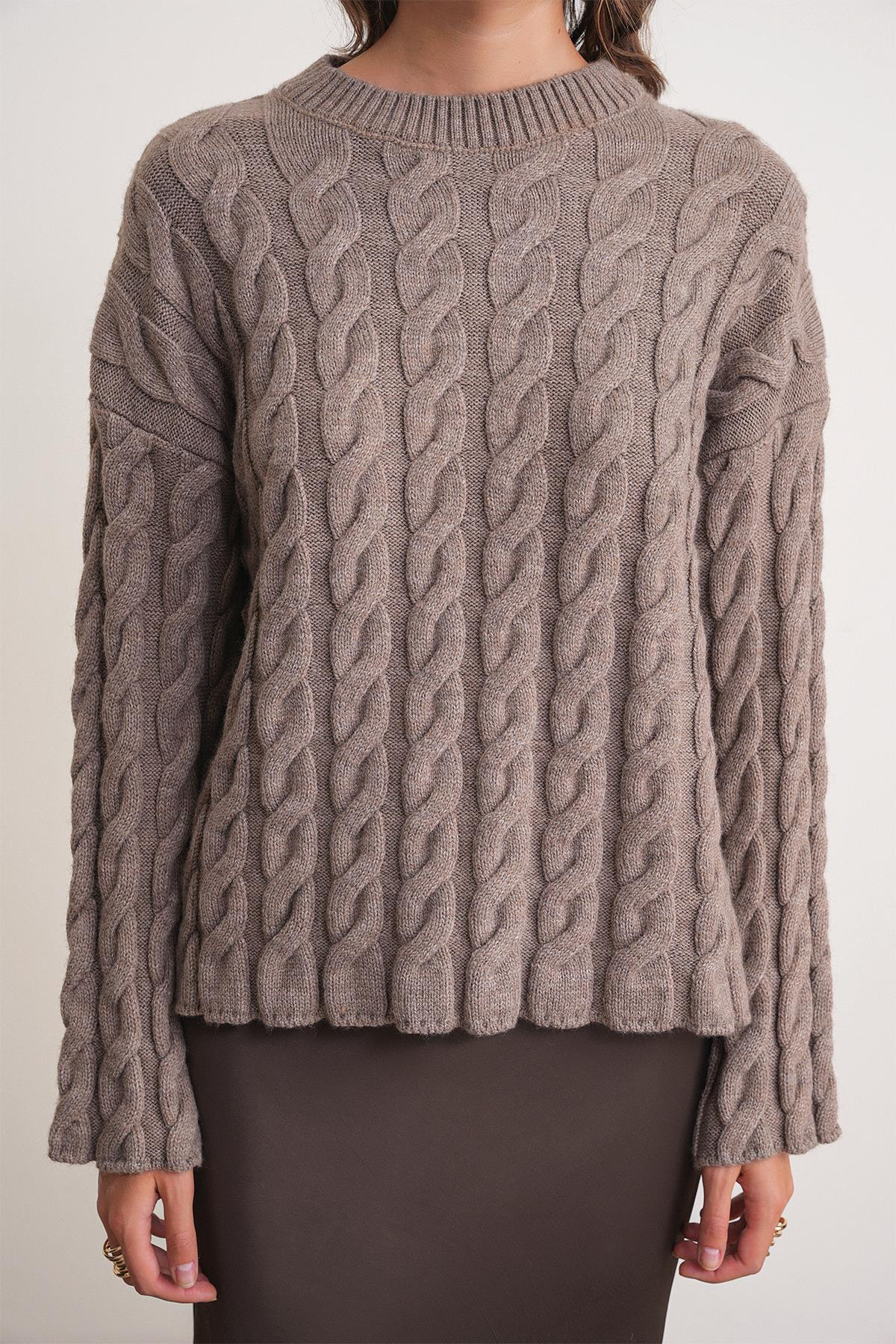 6973 Kadın Saç Örgülü Regular Basic Triko Kazak Toprak