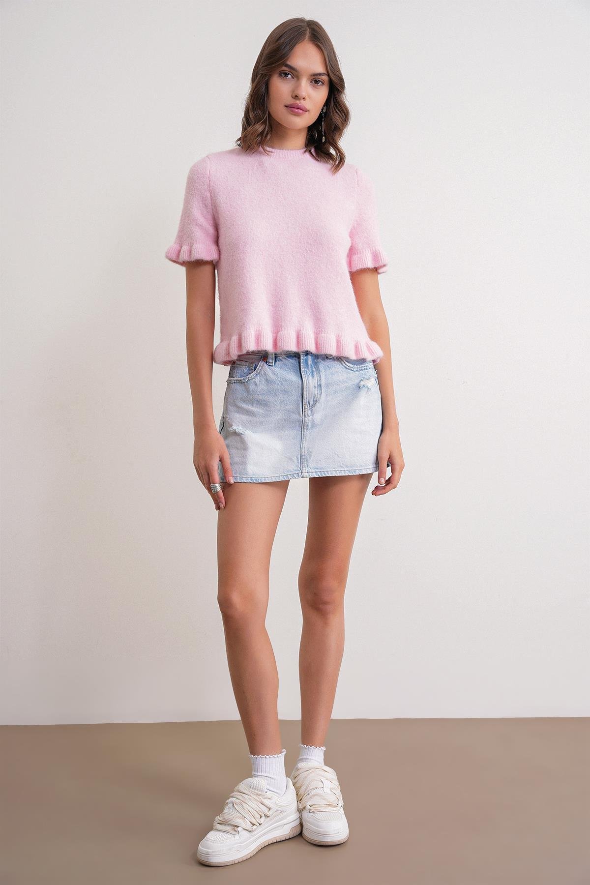 6974 Kadın Triko Fırfırlı Kısa Kol Kazak Pembe