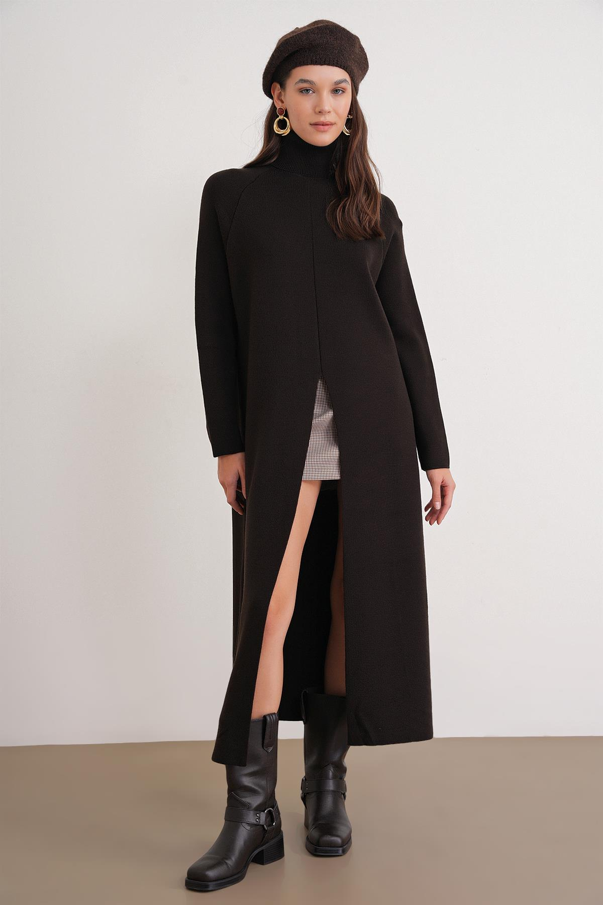 6980 Kadın Dik Yaka Oversize Triko Elbise Kahve