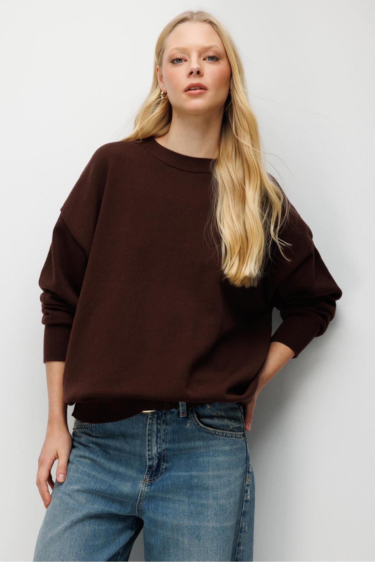 7021 Kadın Bisiklet Yaka Oversize Basic Premium Triko Kazak Kahve