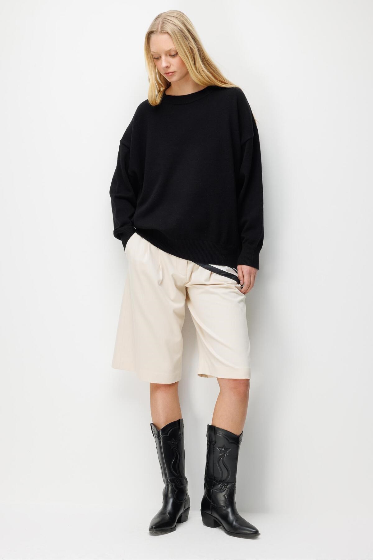7021 Kadın Bisiklet Yaka Oversize Basic Premium Triko Kazak Siyah