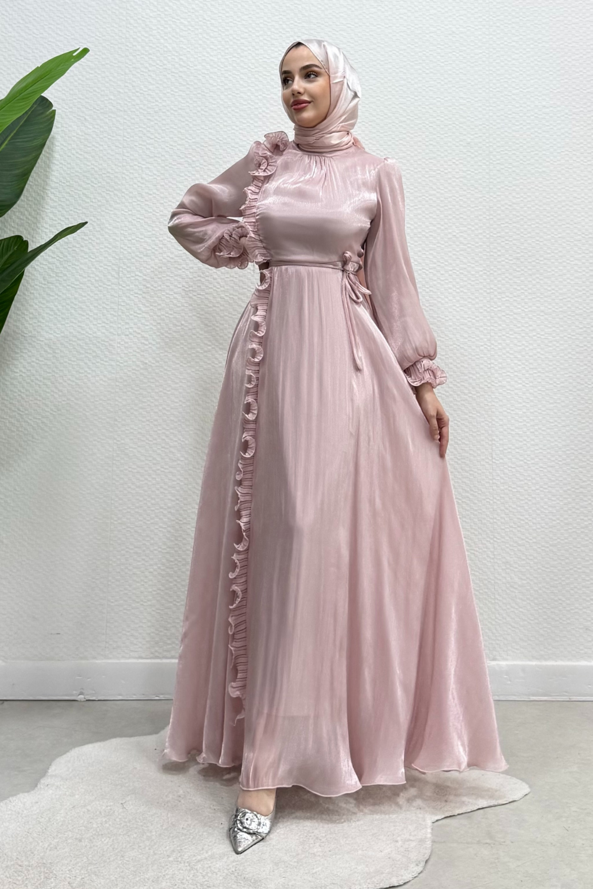 Belus Janjan Kumaş Fırfırlı Tesettür Abiye- Pembe