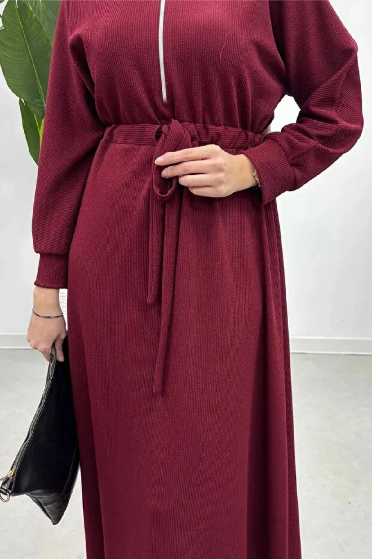 Fitilli Örme Kumaş Fermuar Detaylı Tesettür Elbise-Bordo