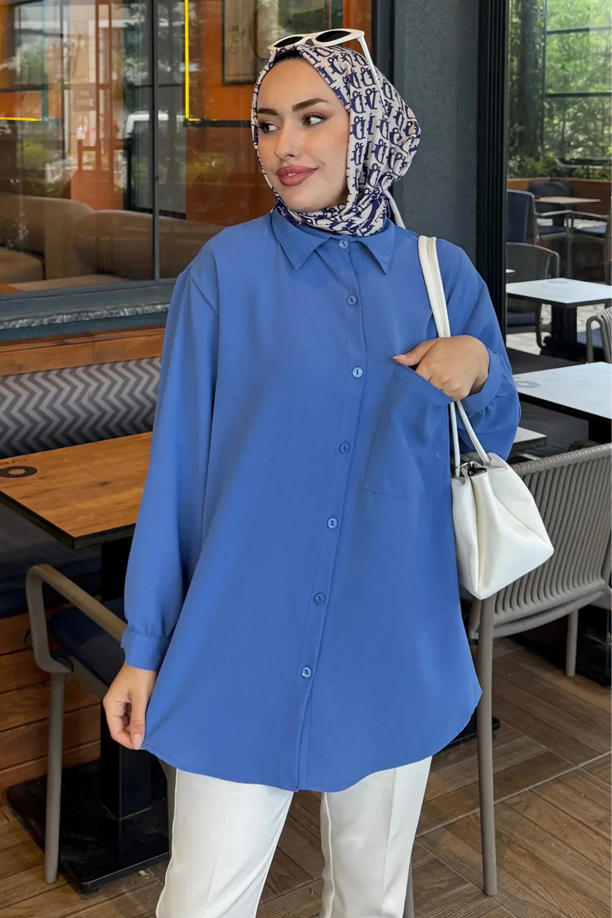 Linda Kumaş Cep Detaylı Tesettür Gömlek- Mavi