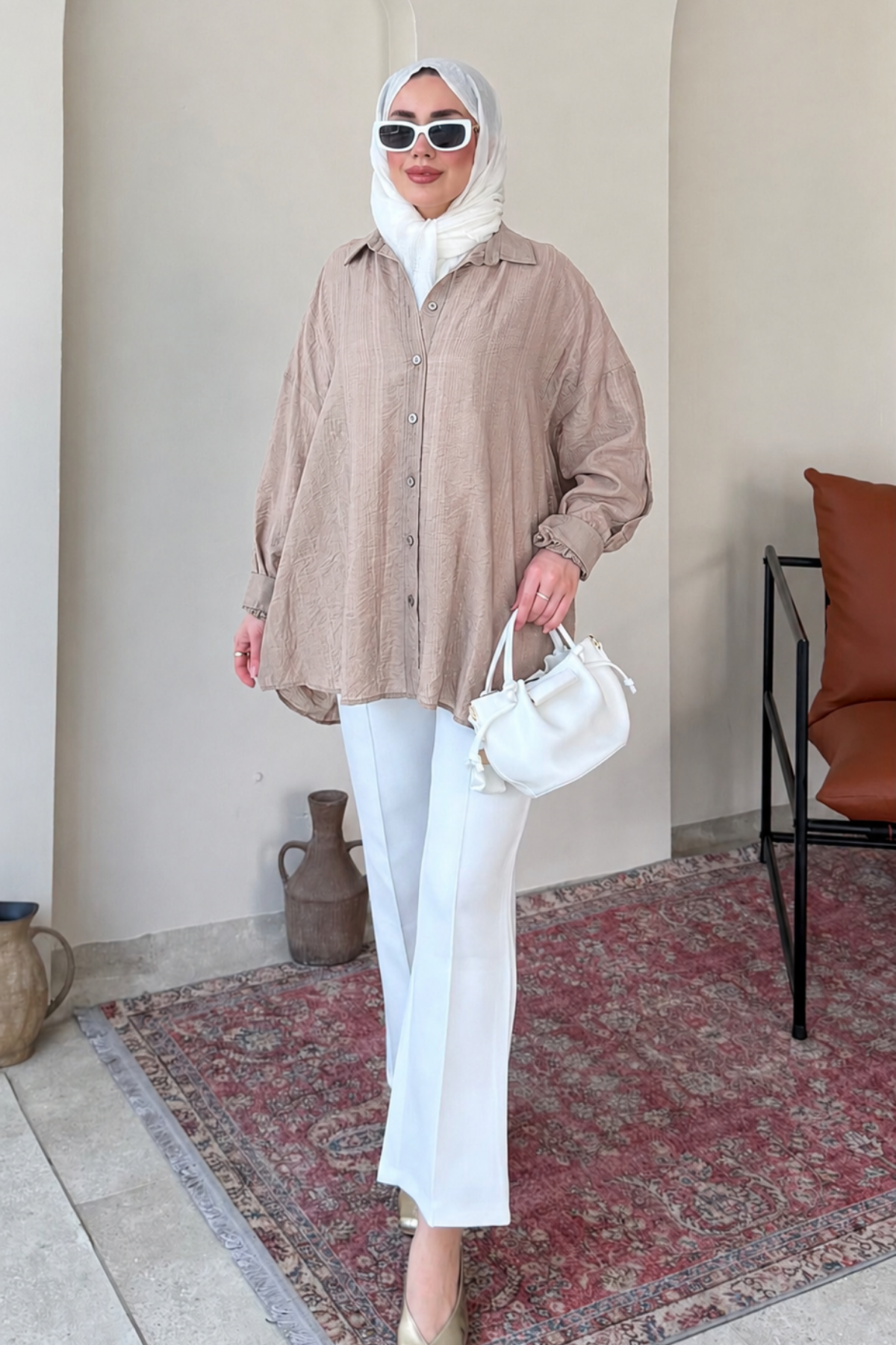 Mery Jakarlı Tül Modal Kumaş Oversize Gömlek- Vizon Standart (38-46 Uyumlu)