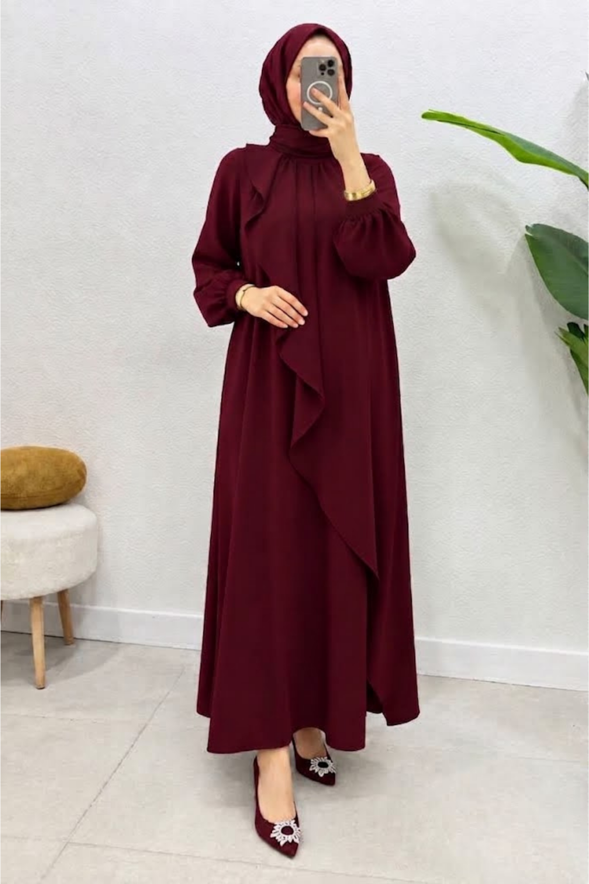 Mihri Krep Kumaş Volanlı Tesettür Elbise- Bordo