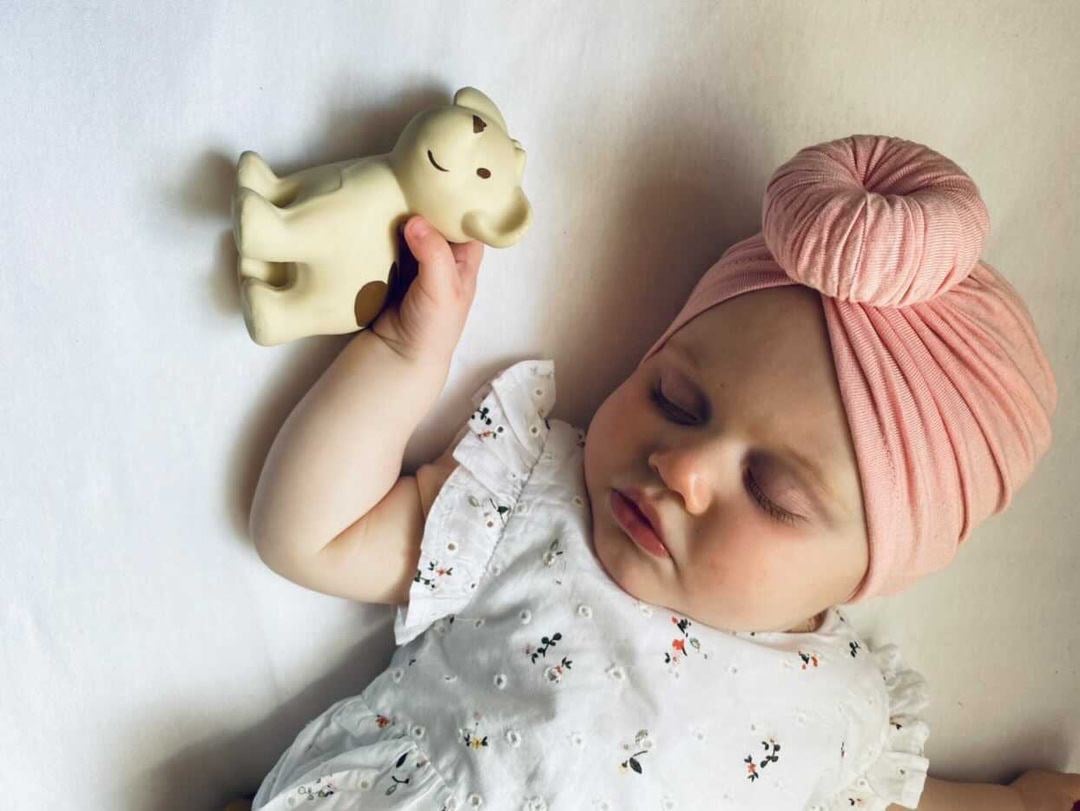 BIBS Tikiri Doğal Kauçuk Diş Kaşıyıcılı Oyuncak - Puppy STD