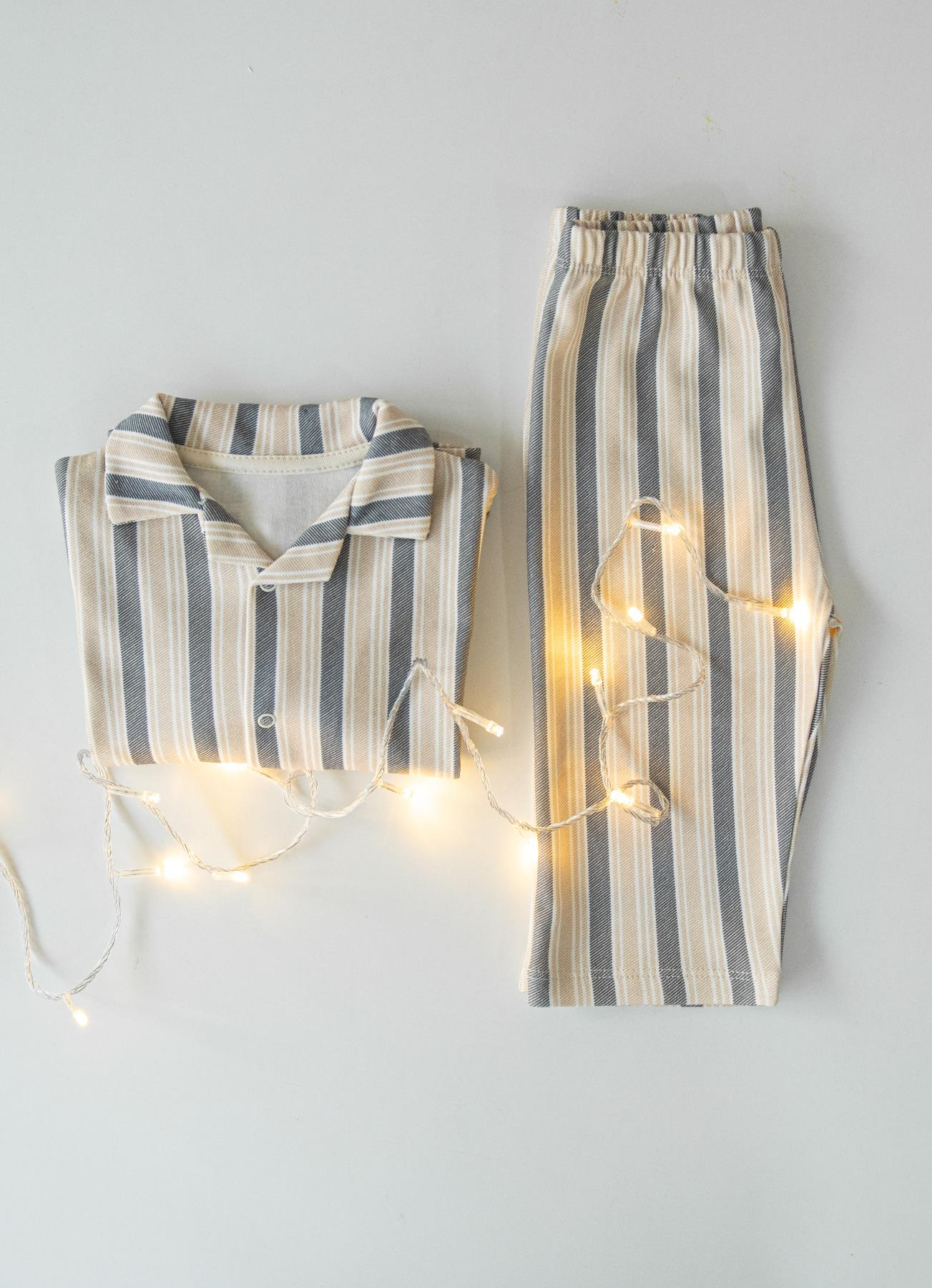 ORGANİK LUDO PİJAMA TAKIMI BEJ-LACİVERT