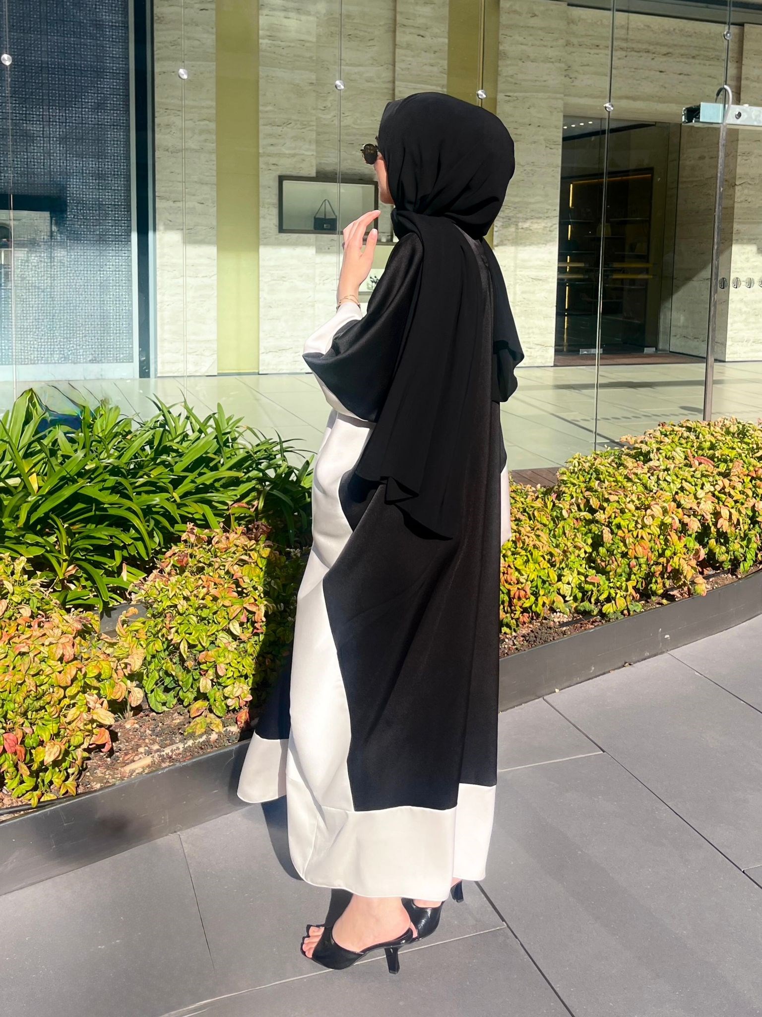 Muadil kaftan siyah