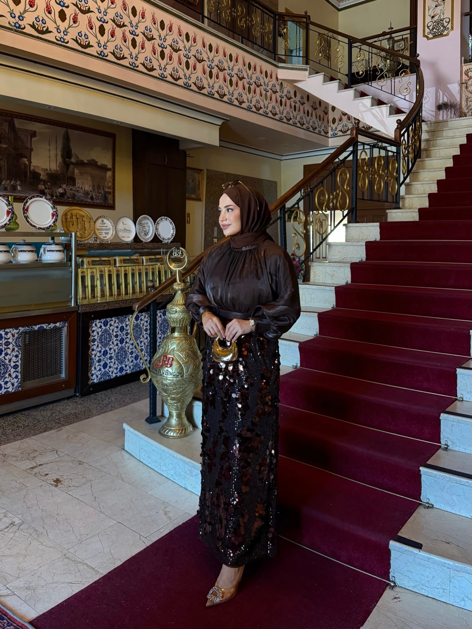 Saray ışıltısı takım