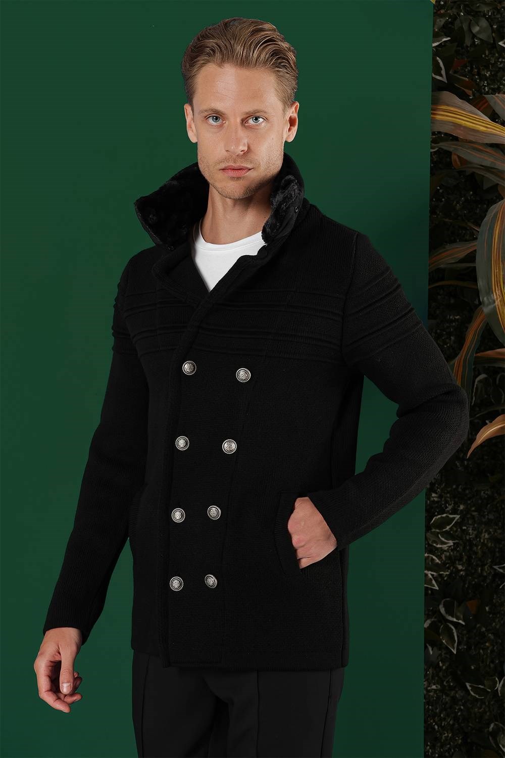 02 Slim Fit Siyah Spor Kaban