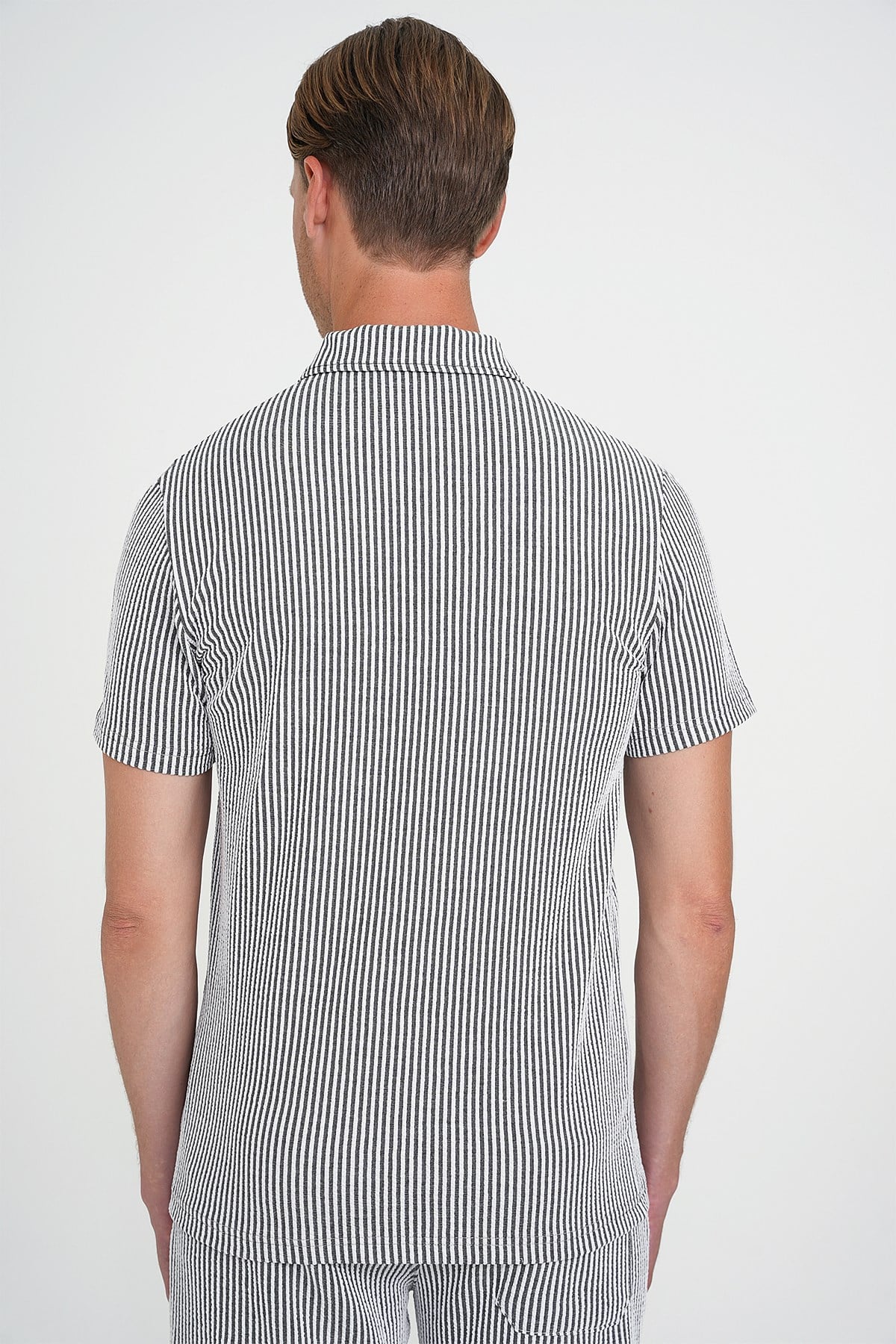 Comfort Fit %100 Pamuk Dikine Çizgili Fermuarlı Polo Yaka Siyah Tişört TS 906