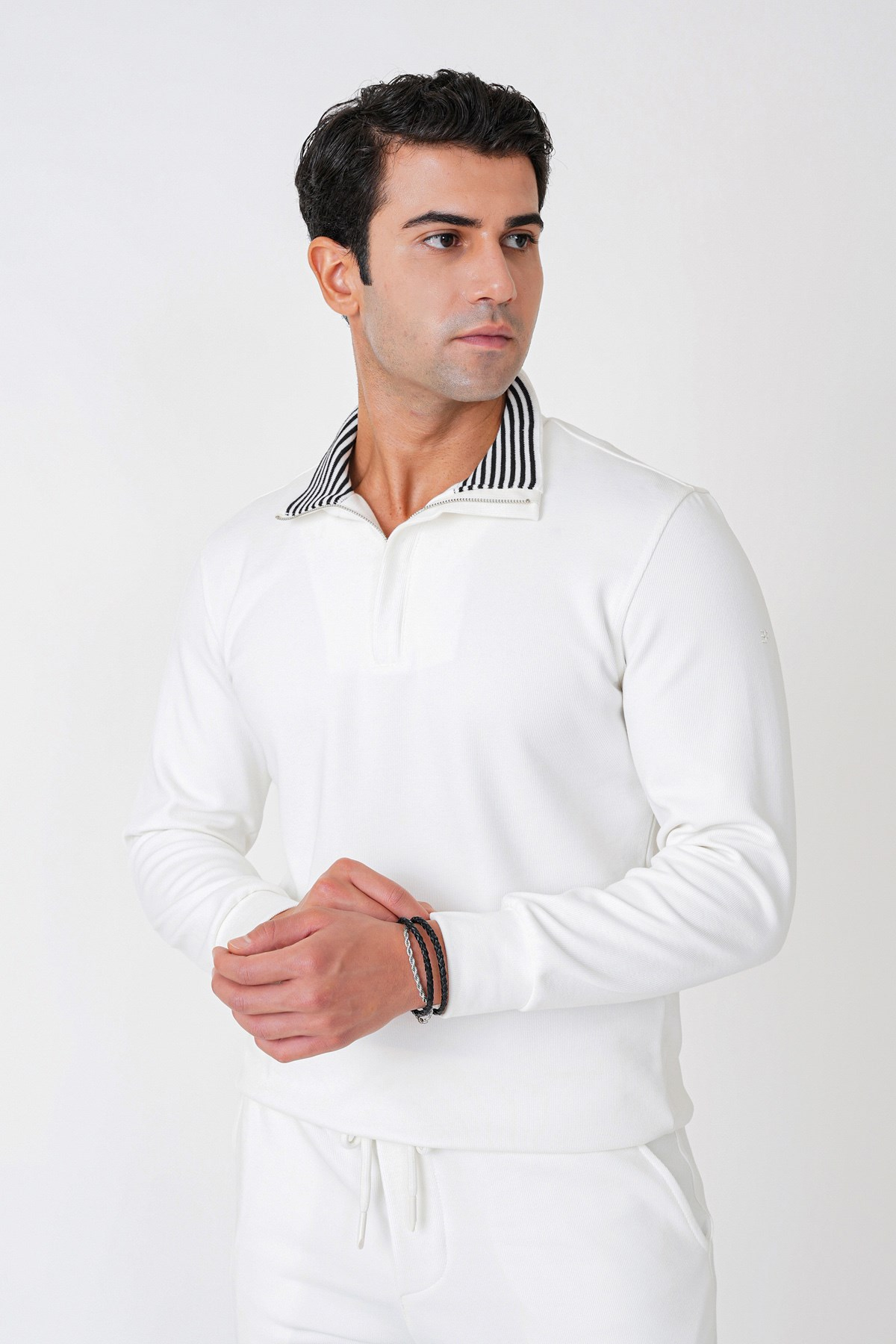 Comfort Fit %100 Pamuk Fermuarlı Polo Yaka Ekru Sweatshirt SWT 013