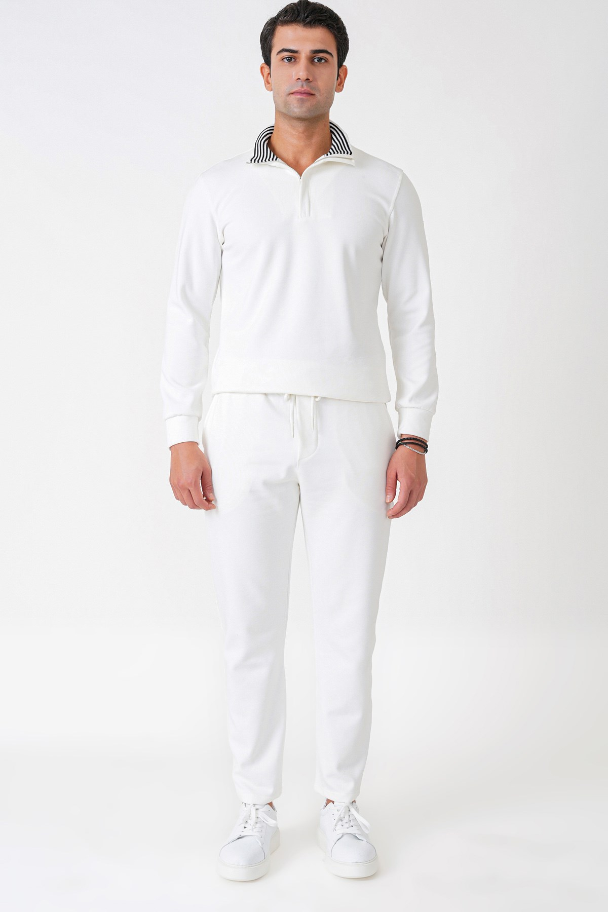 Comfort Fit %100 Pamuk Fermuarlı Polo Yaka Ekru Sweatshirt SWT 013
