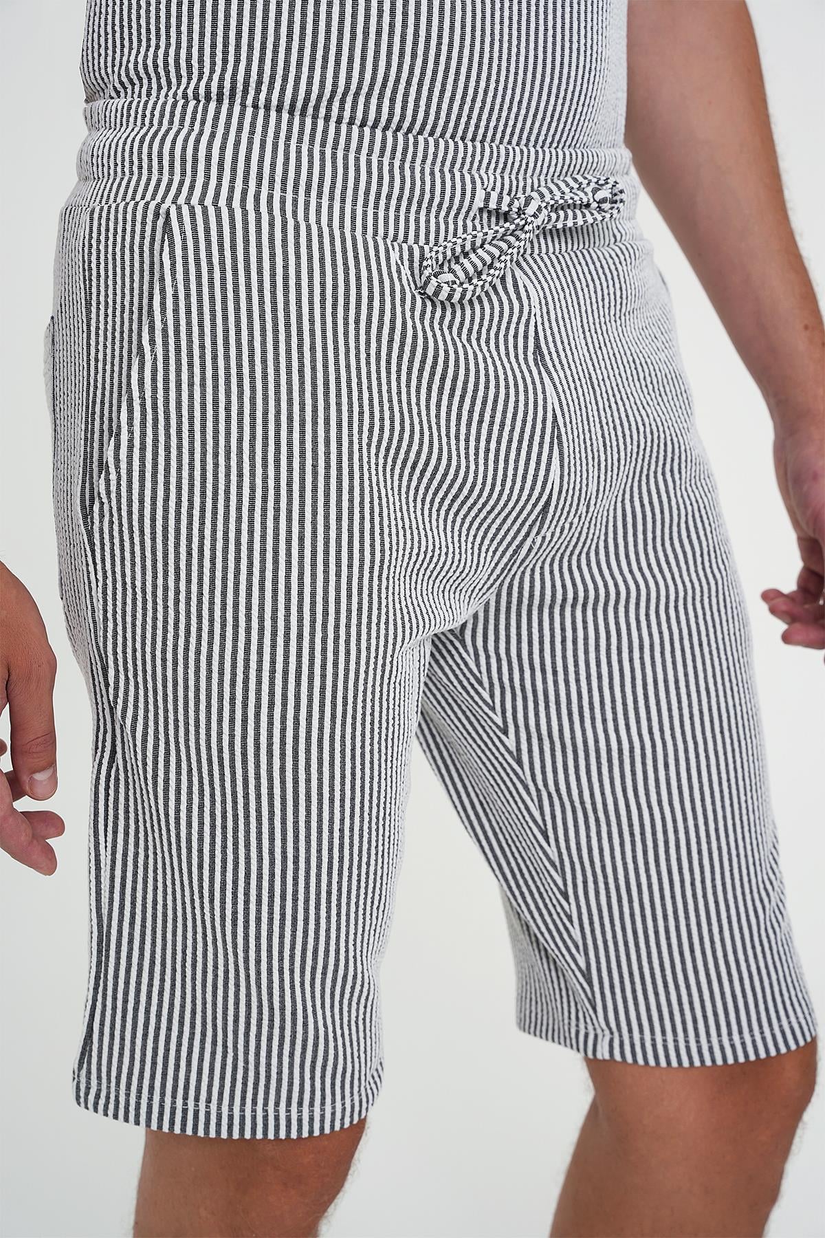 Comfort Fit Bağcıklı Bel Çizgili Pamuk Casual Siyah Şort Bermuda 038 