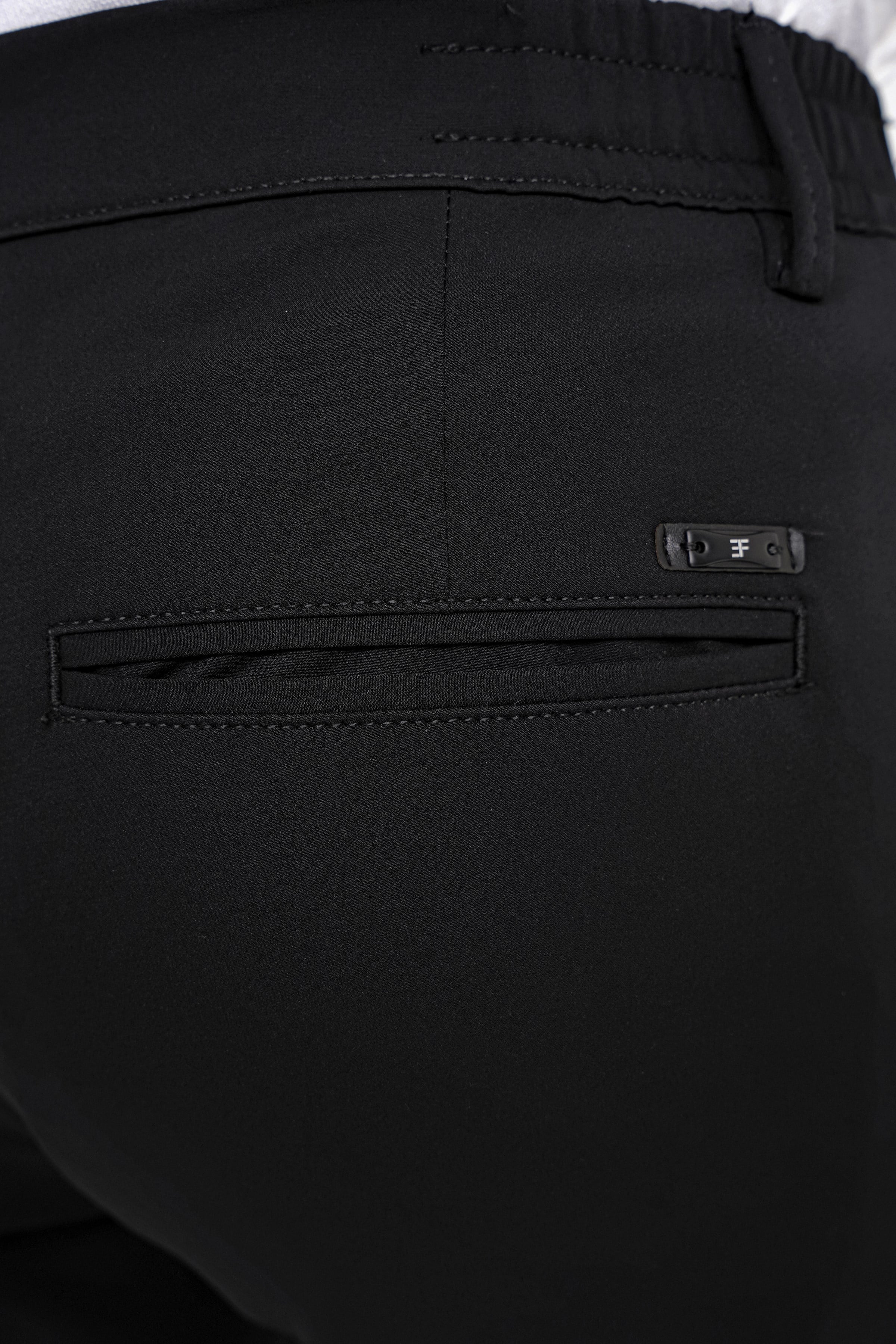Comfort Fit Beli Lastikli Esnek Pamuk Siyah-1 Pantolon P 1173