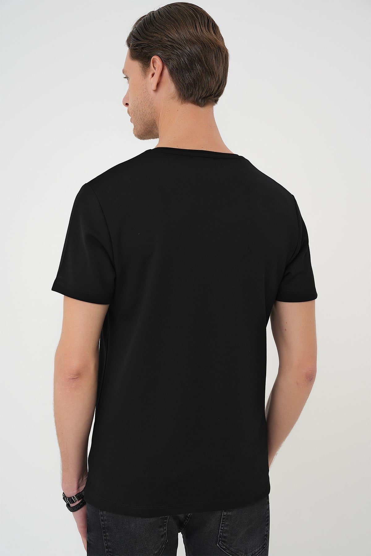Comfort Fit Bisiklet Yaka %97 Esnek Pamuklu Siyah Tişört TS 885