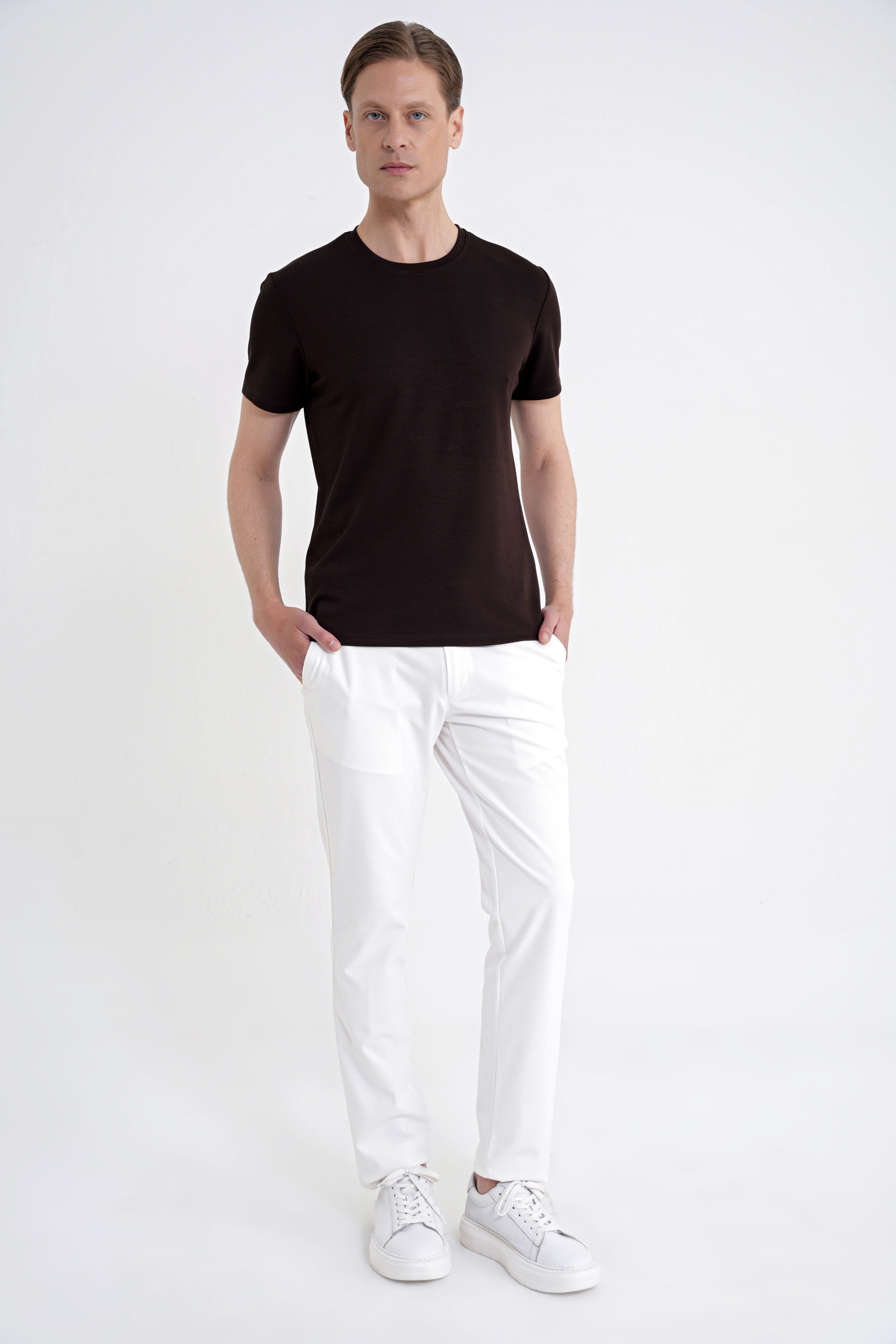 Comfort Fit Bisiklet Yaka %97 Esnek Pamuklu Kahverengi Tişört TS 885
