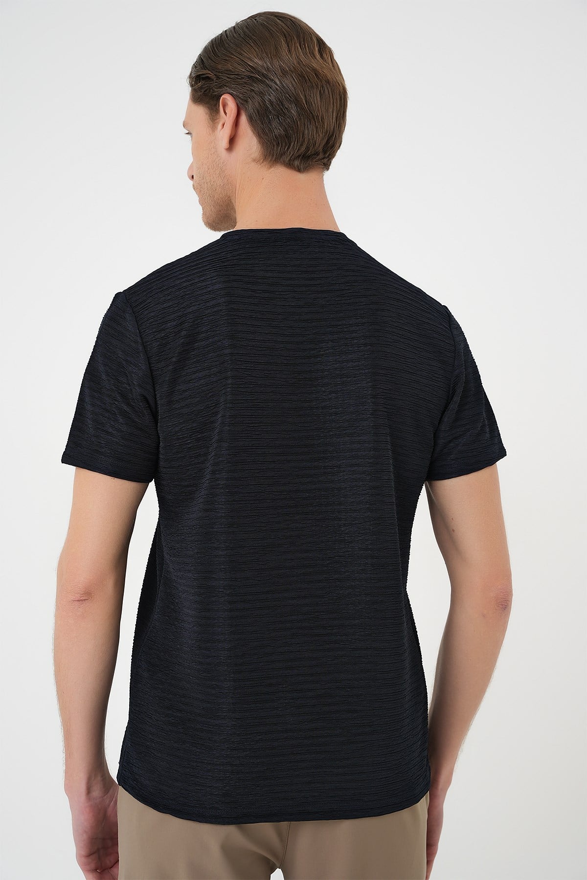 Comfort Fit Bisiklet Yaka Armürlü Dokulu Lacivert Tişört TS 896