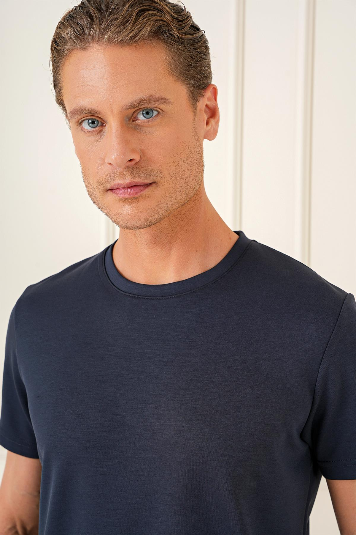 Comfort Fit Bisiklet Yaka Esnek Pamuk Casual Lacivert Tişört Ts 885