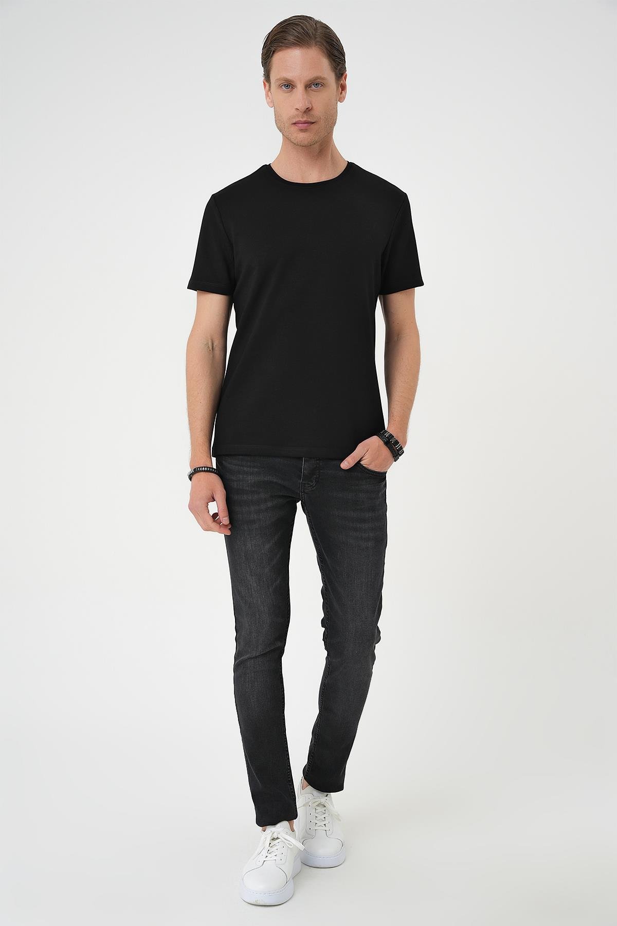Comfort Fit Bisiklet Yaka Esnek Pamuk Casuel Siyah Tişört Ts 885